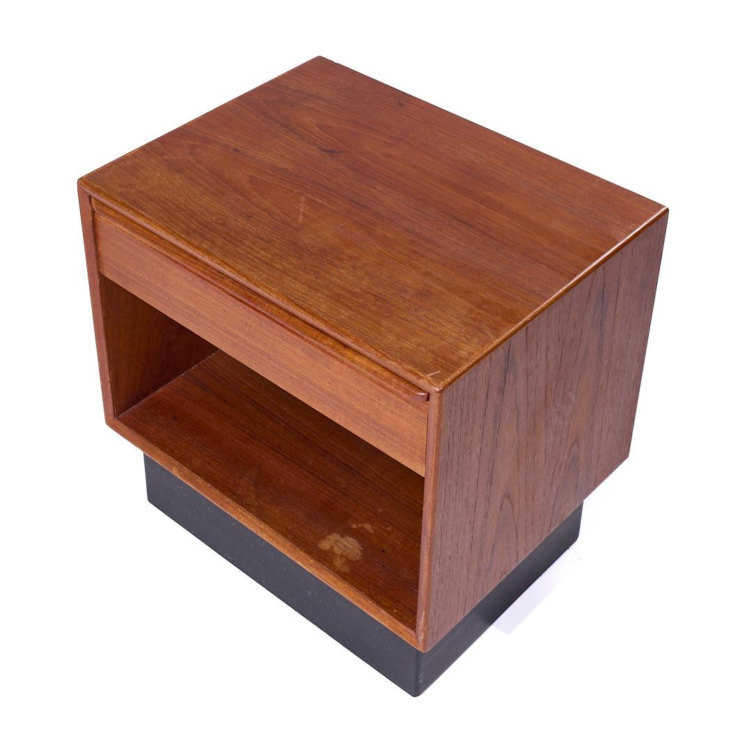 Westnofa Mid Century Danish Teak Single Drawer Nightstand For Sale 2