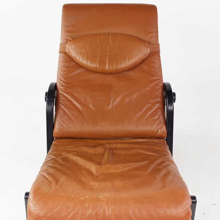 Westnofa Mid Century Leather Reclining Lounge Chairs - Pair For Sale 7