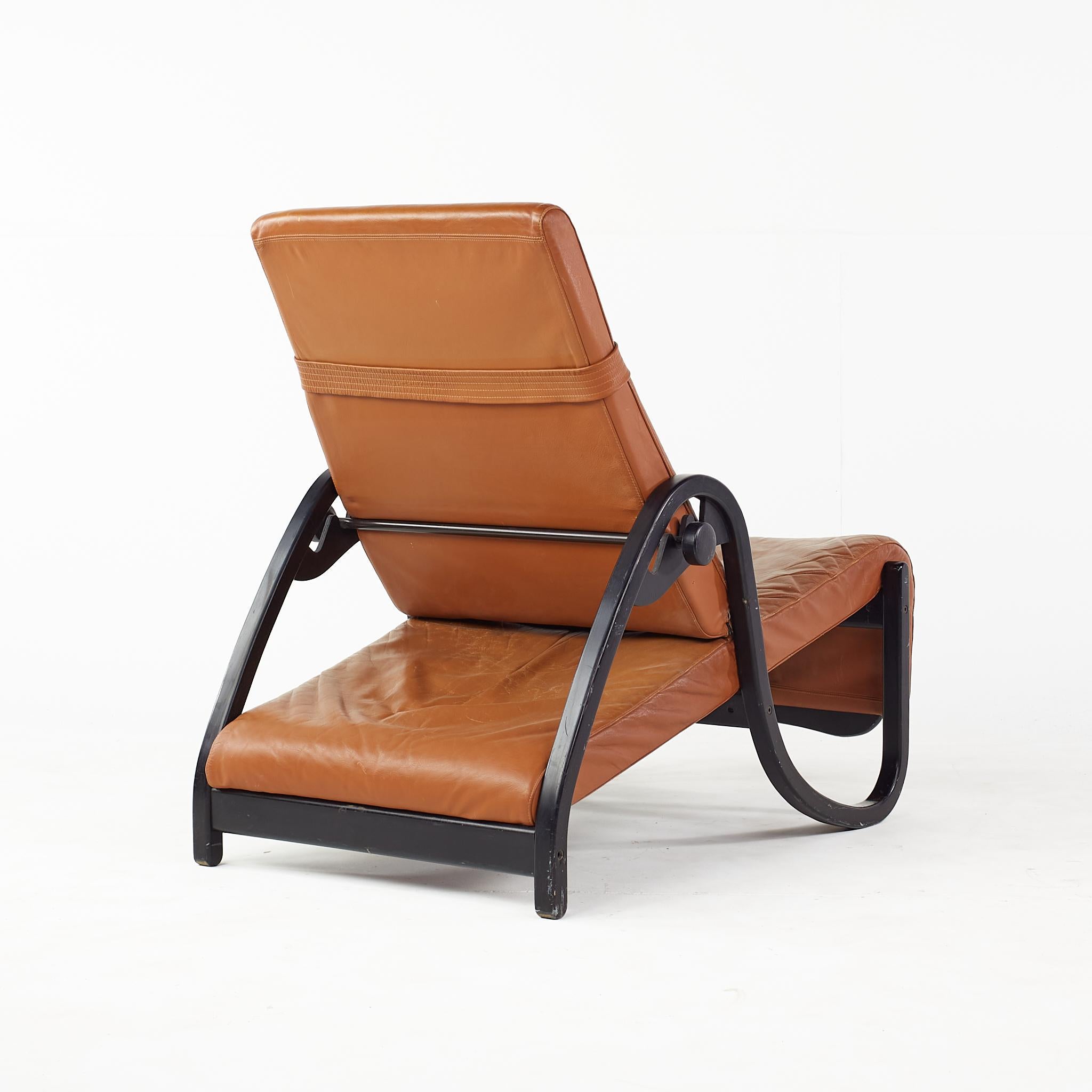 Late 20th Century Westnofa Mid Century Leather Reclining Lounge Chairs - Pair