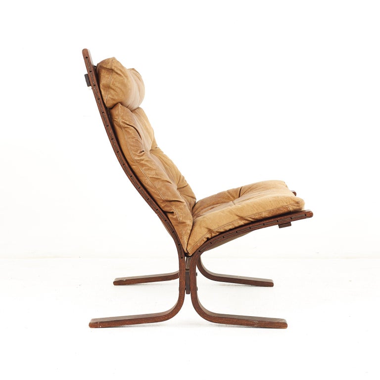 Westnofa Mid Century Leather Siesta Lounge Chair and Ottoman at 1stDibs