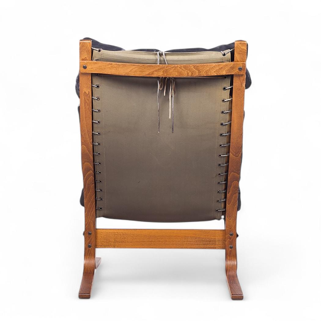 Sillas de salón Westnofa Mid Century Siesta Norwegian de madera curvada y cuero - Pareja en venta 2