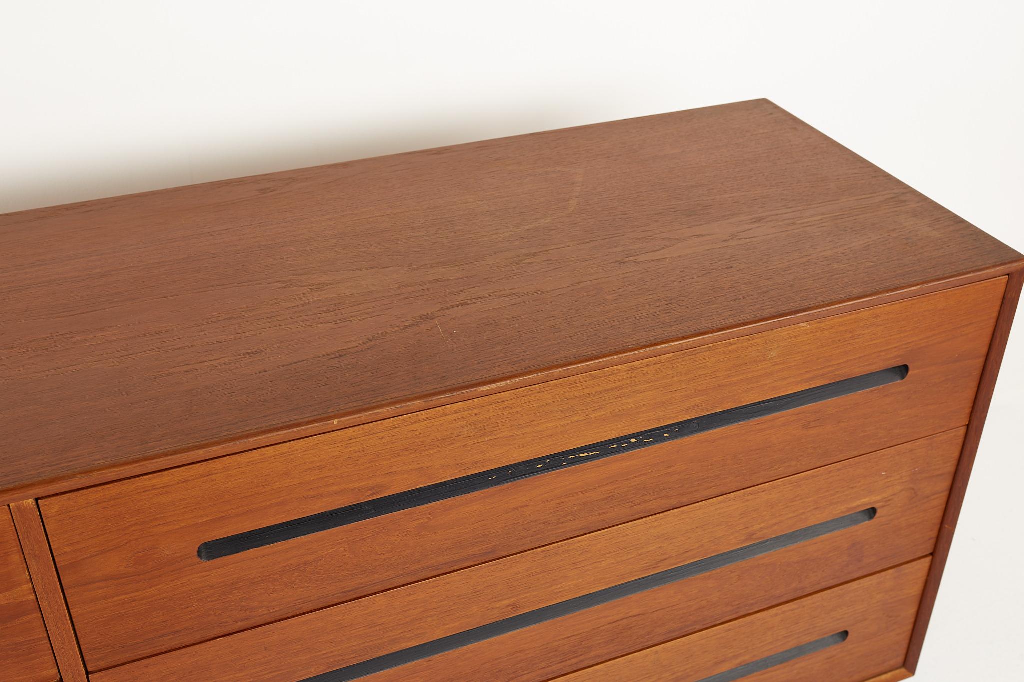 Late 20th Century Westnofa Mid Century Teak 6 Drawer Sideboard Credenza Lowboy Dresser