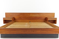 Westnofa Mid Century Teak King Platform Bed with Floating Nightstands