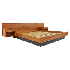 Westnofa Mid Century Teak King Platform Bed with Floating Nightstands