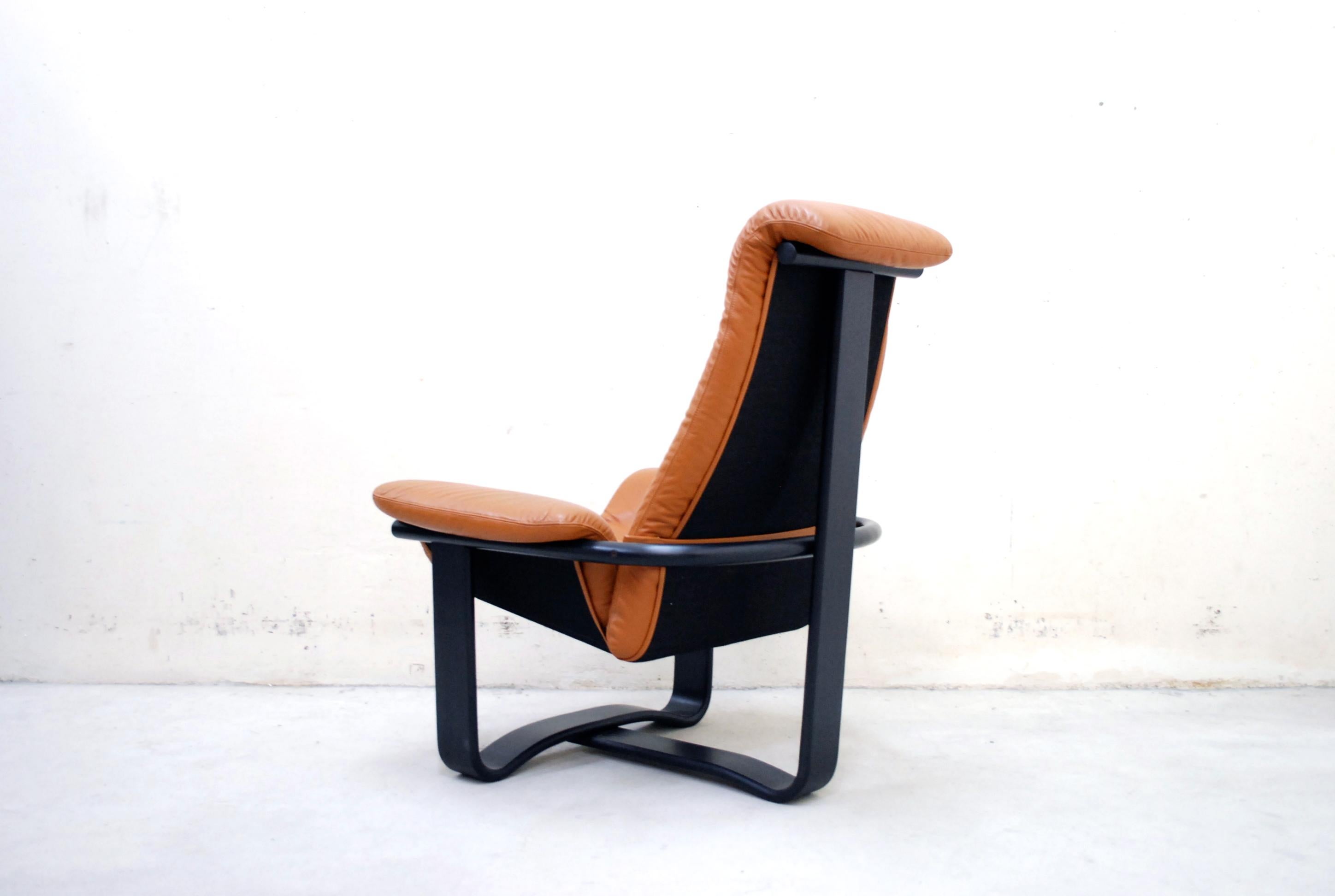 Norwegian Westnofa Model Manta Cognac Leather Lounge Chair