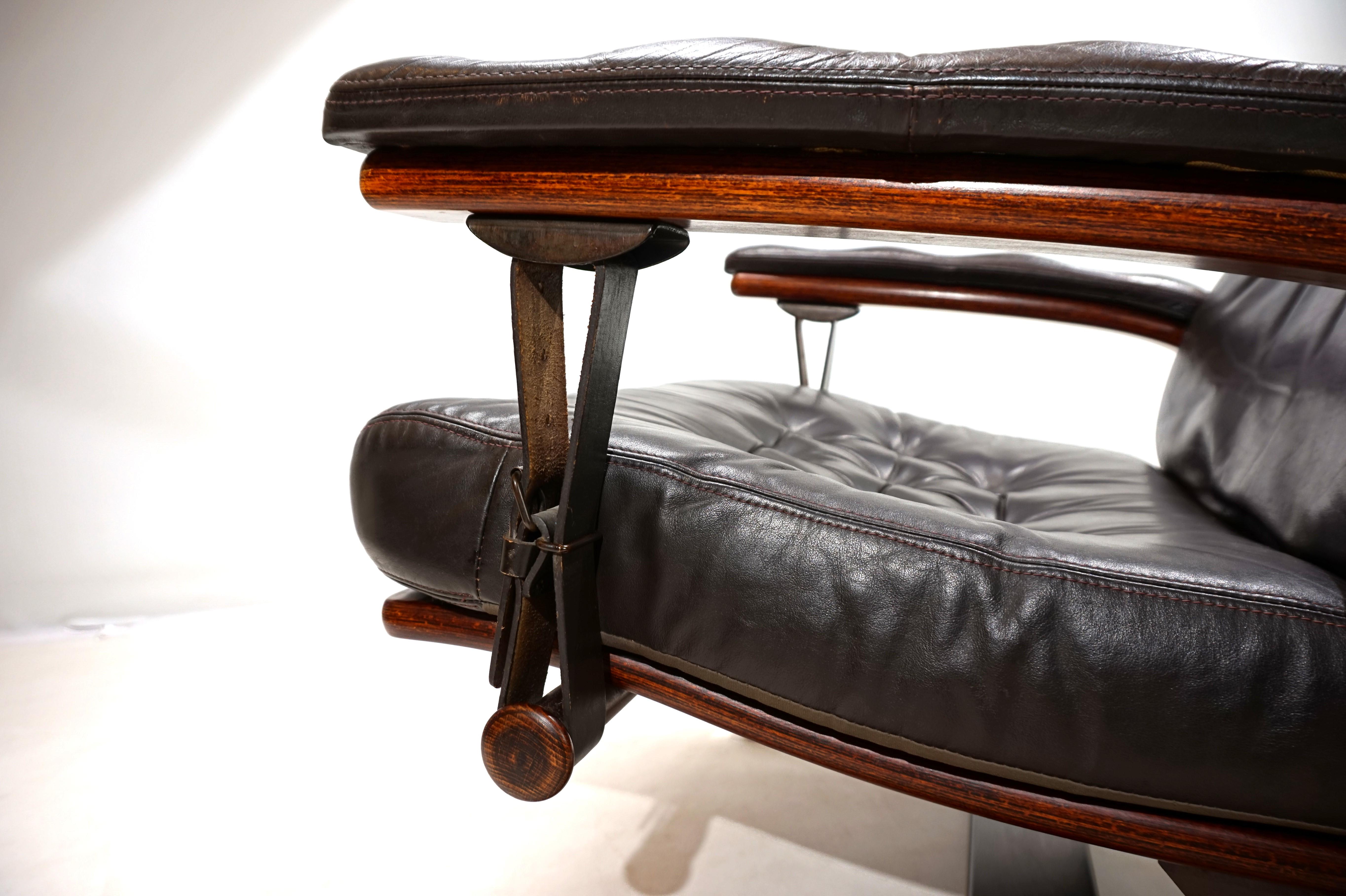 Westnofa Panter leather lounge chair with ottoman by Arnt Lande, 1970 6