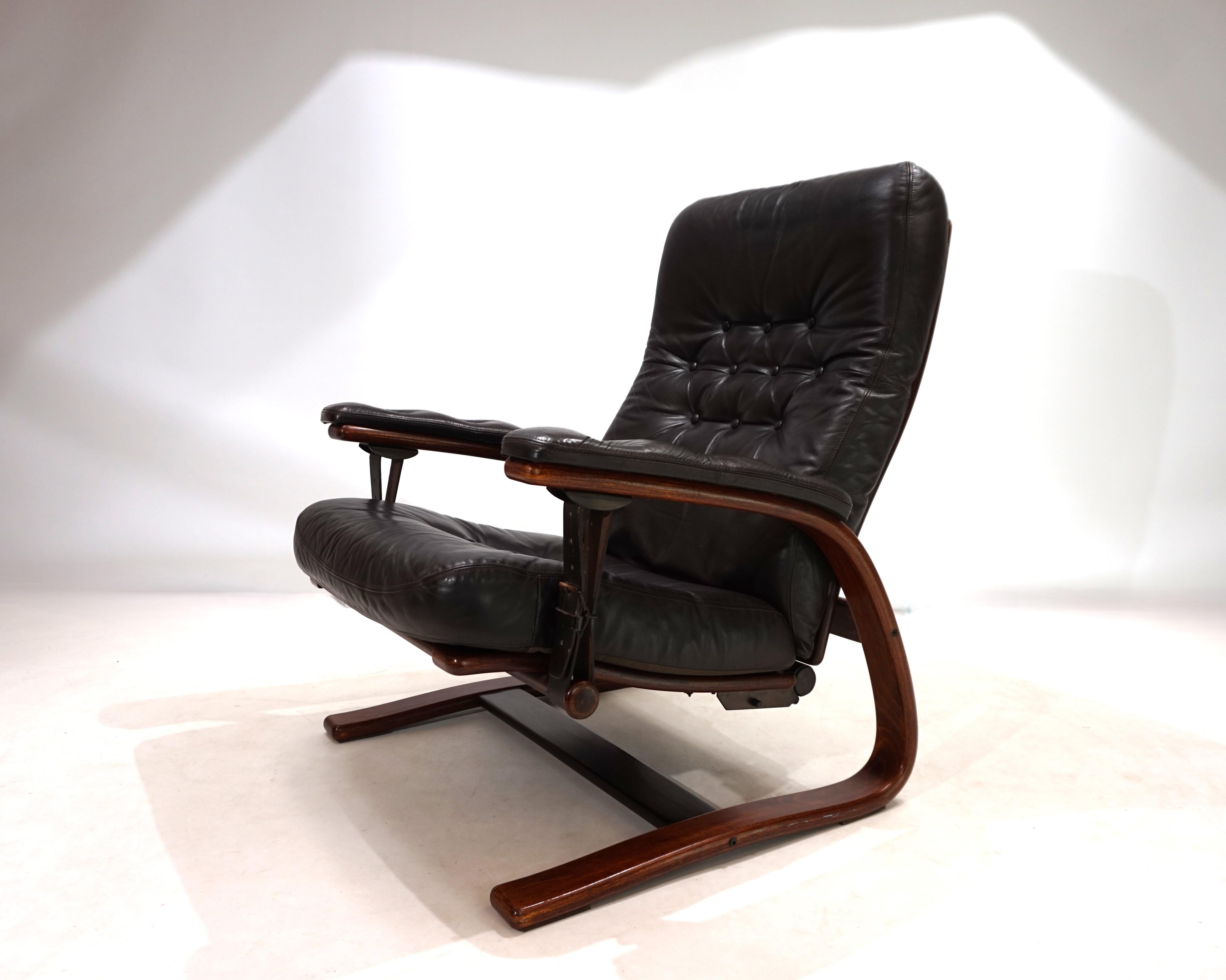 Westnofa Panter leather lounge chair with ottoman by Arnt Lande, 1970 11