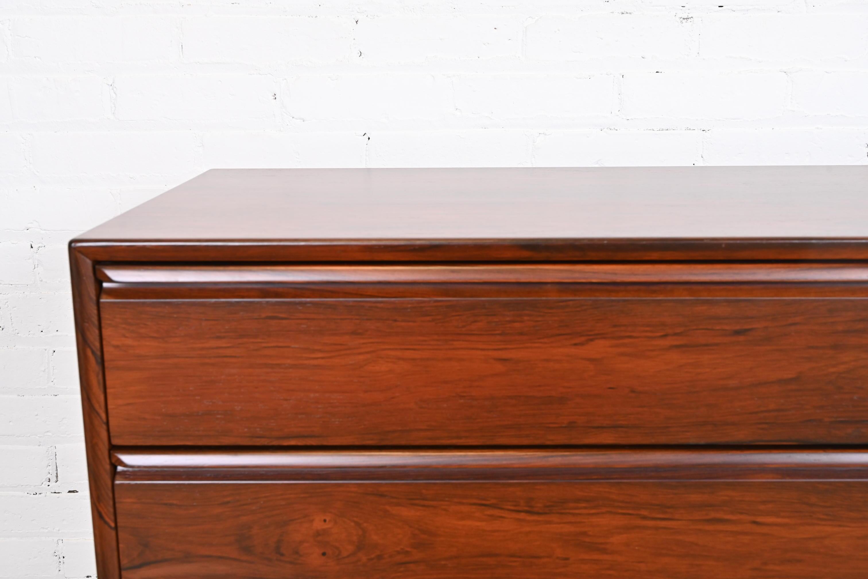 Westnofa Scandinavian Modern Rosewood Dresser or Credenza, Newly Refinished For Sale 6