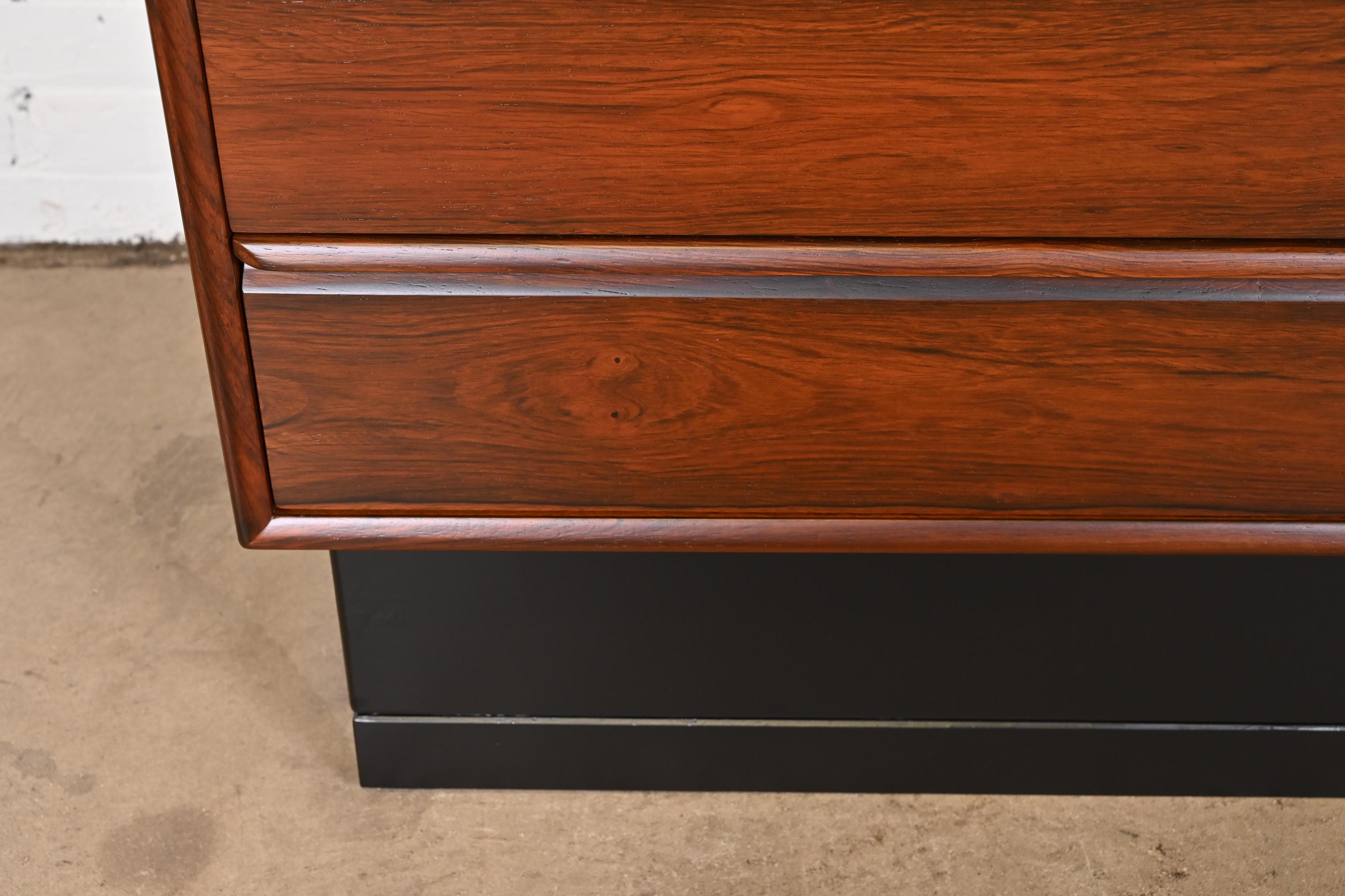Westnofa Scandinavian Modern Rosewood Dresser or Credenza, Newly Refinished For Sale 7
