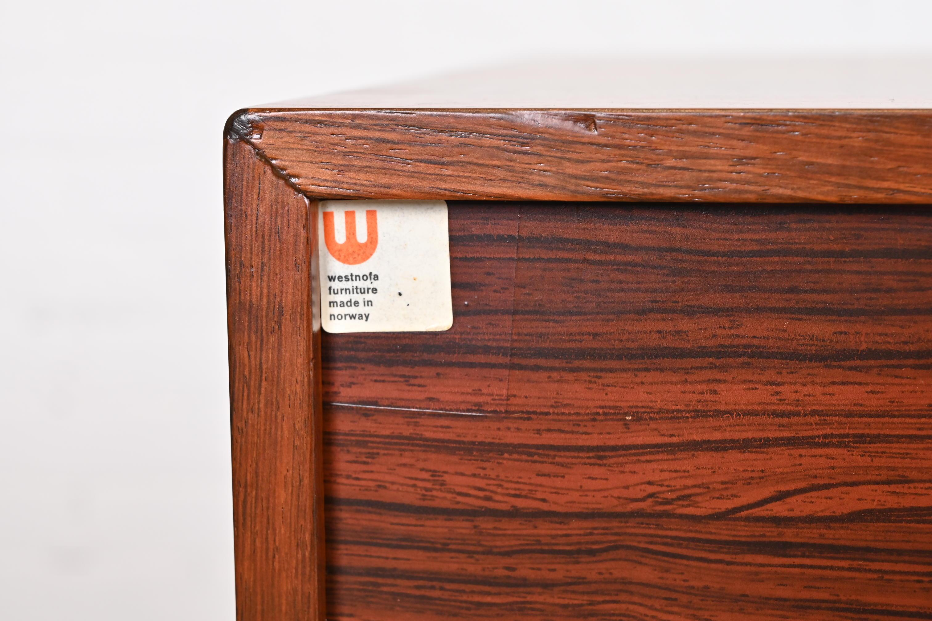 Westnofa Scandinavian Modern Rosewood Dresser or Credenza, Newly Refinished For Sale 10