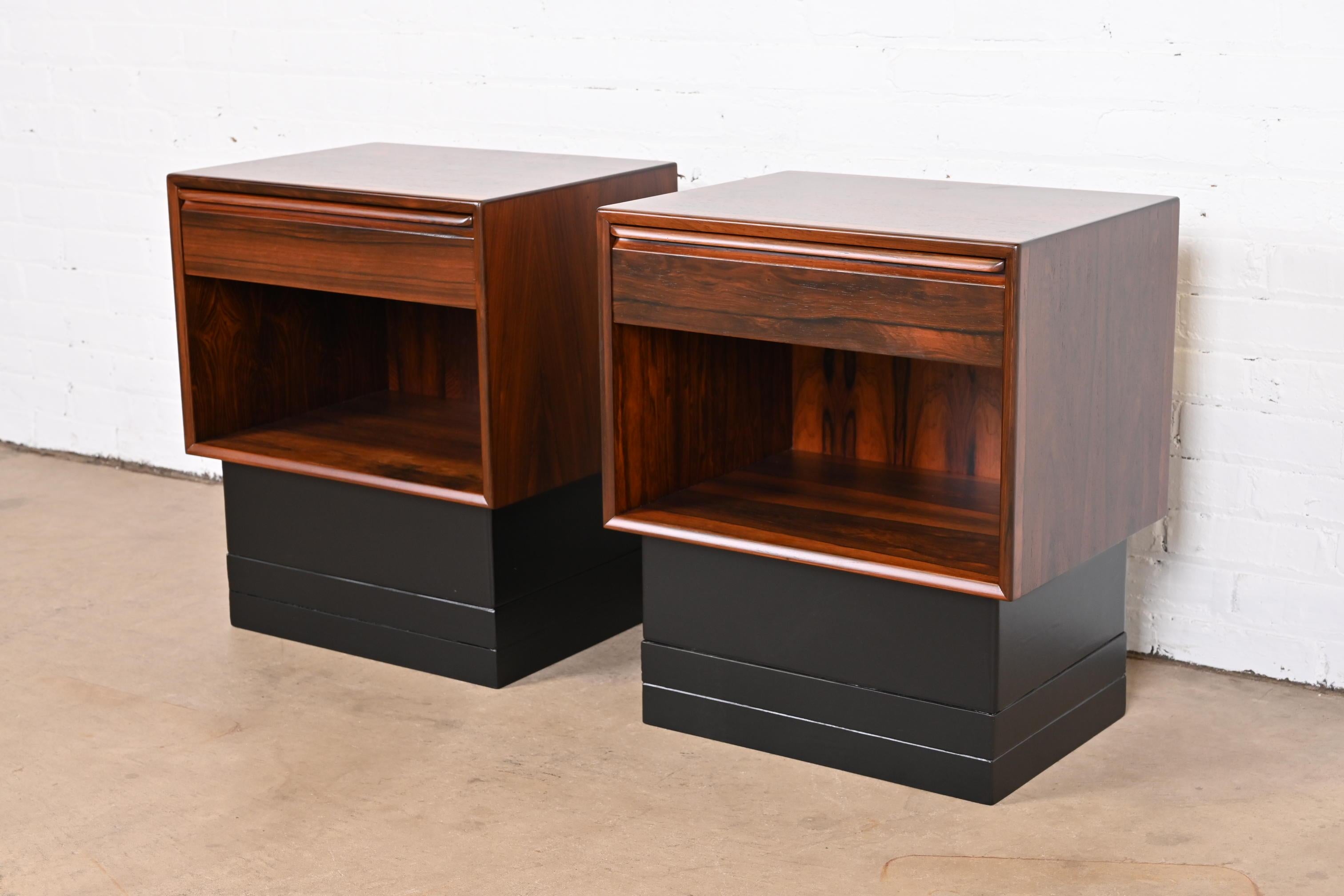 20th Century Westnofa Scandinavian Modern Rosewood Nightstands, Newly Refinished For Sale