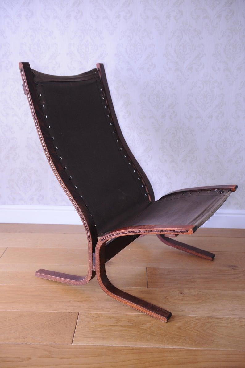 Westnofa Siesta Bentwood Lounge Chair Designed by Ingmar Relling In Good Condition For Sale In High Wycombe, Buckinghamshire