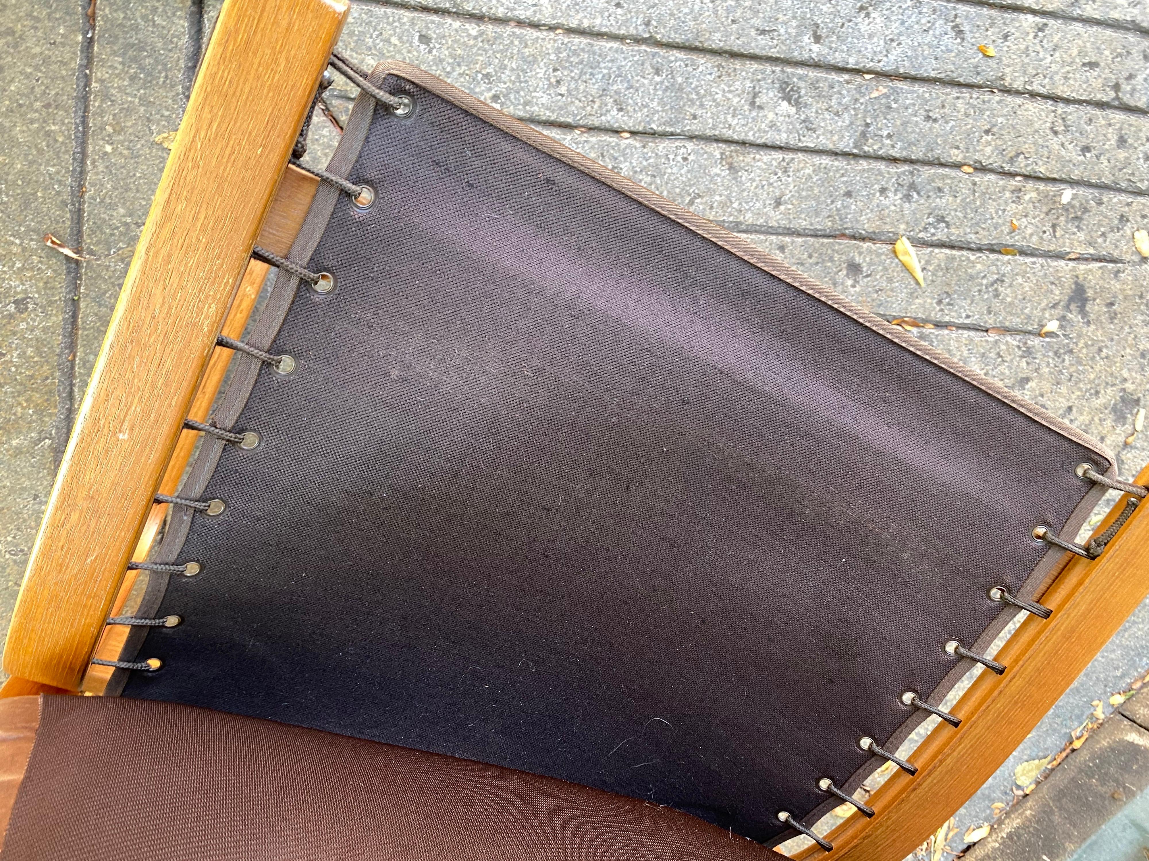 Westnofa Siesta Norway Lounge Chair and Ottoman designed by Ingmar Relling In Good Condition In Philadelphia, PA