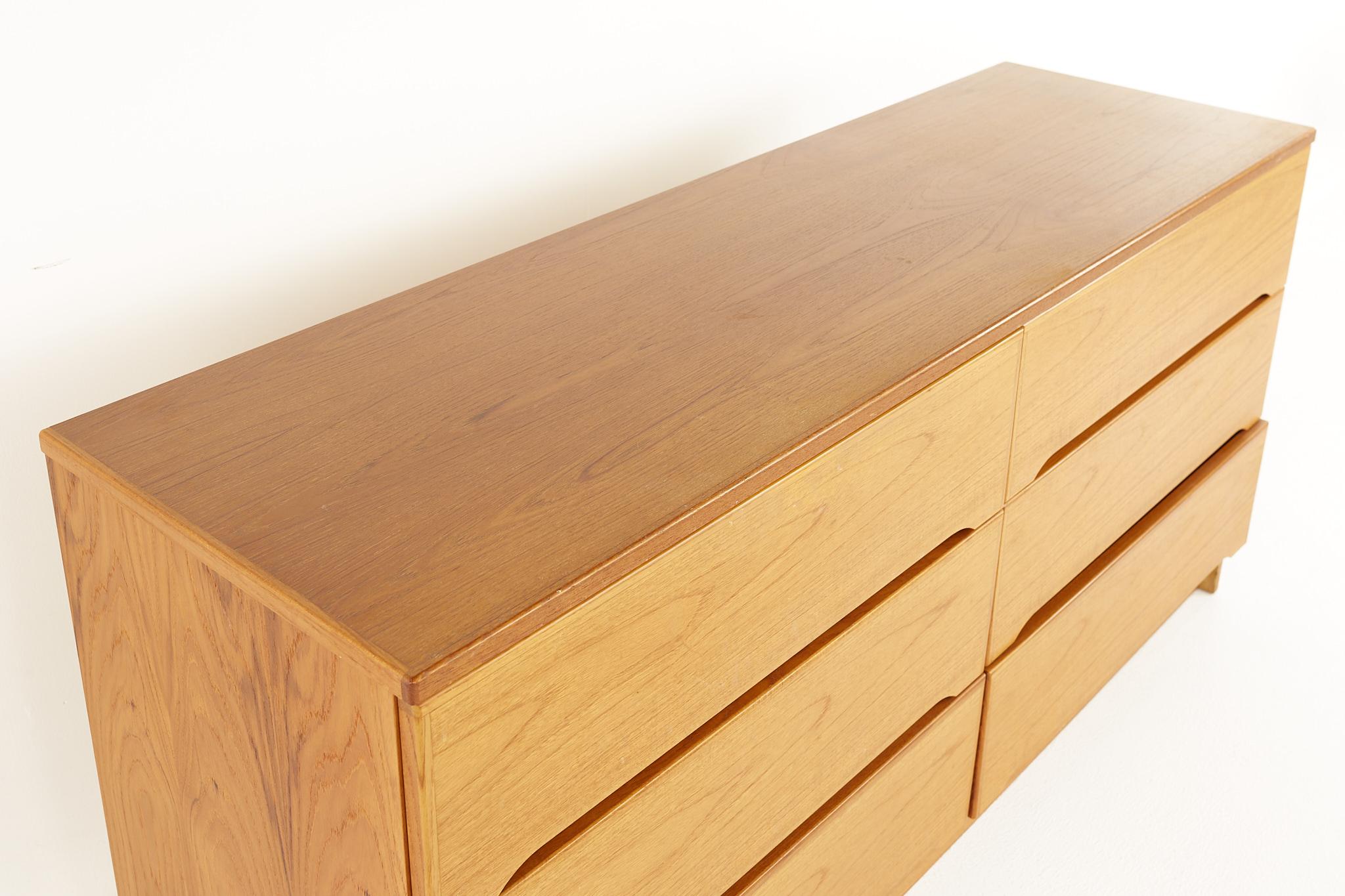 Westnofa Style Mid Century Teak 6 Drawer Lowboy Dresser at 1stDibs