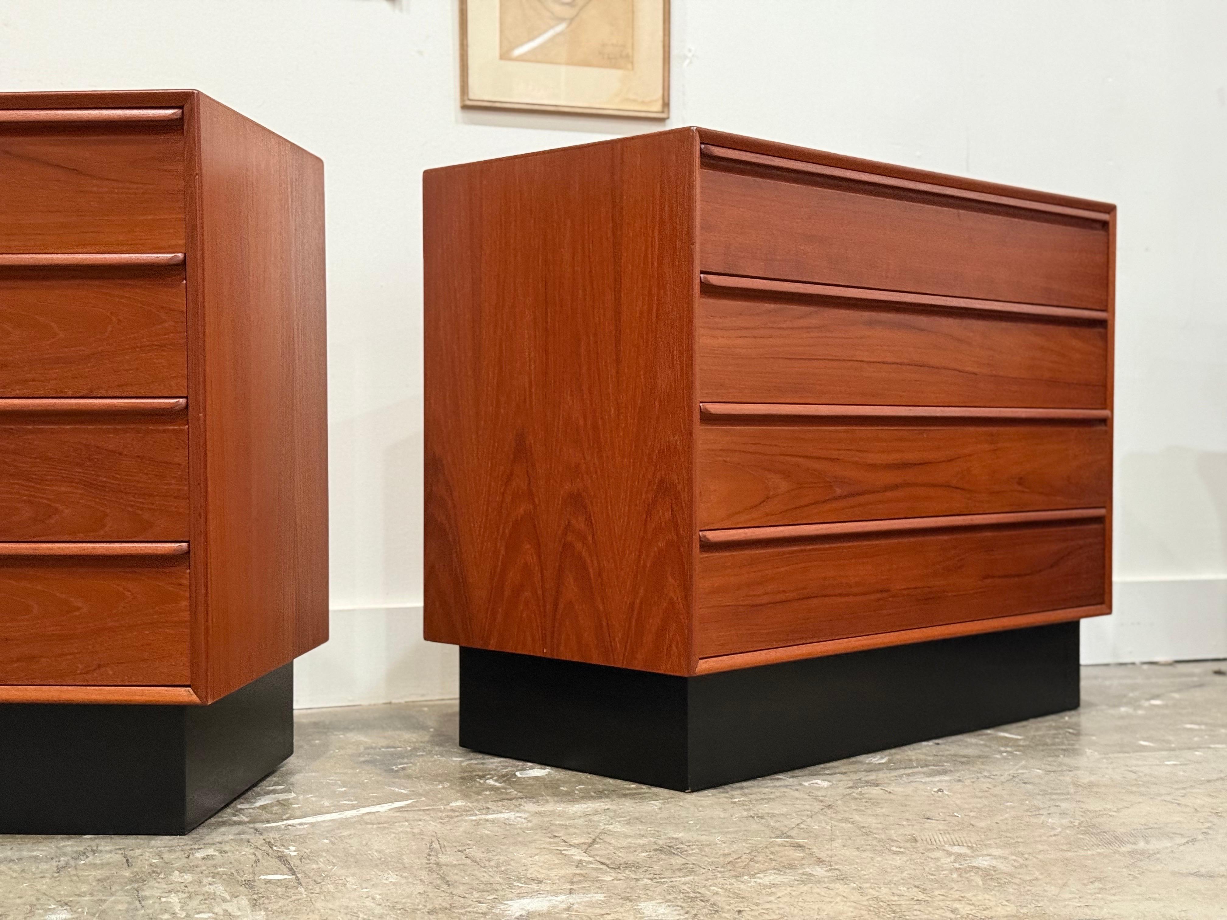 Westnofa Teak Bachelors Chests - Mid Century Danish Modern Dressers Nightstands For Sale 3