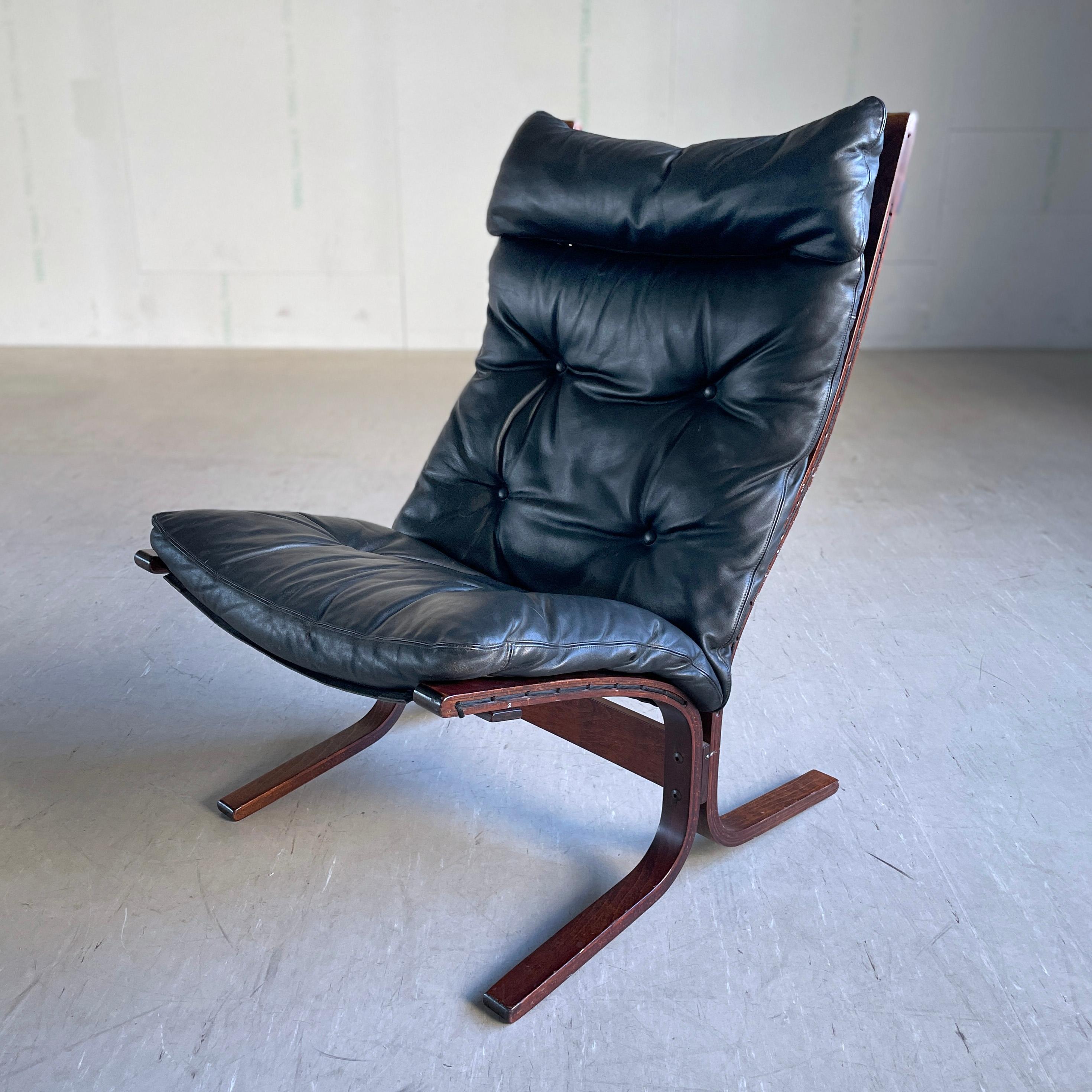 Mid-Century Modern Westnova 'Siesta' Leather Lounge Chair - Ingmar Relling