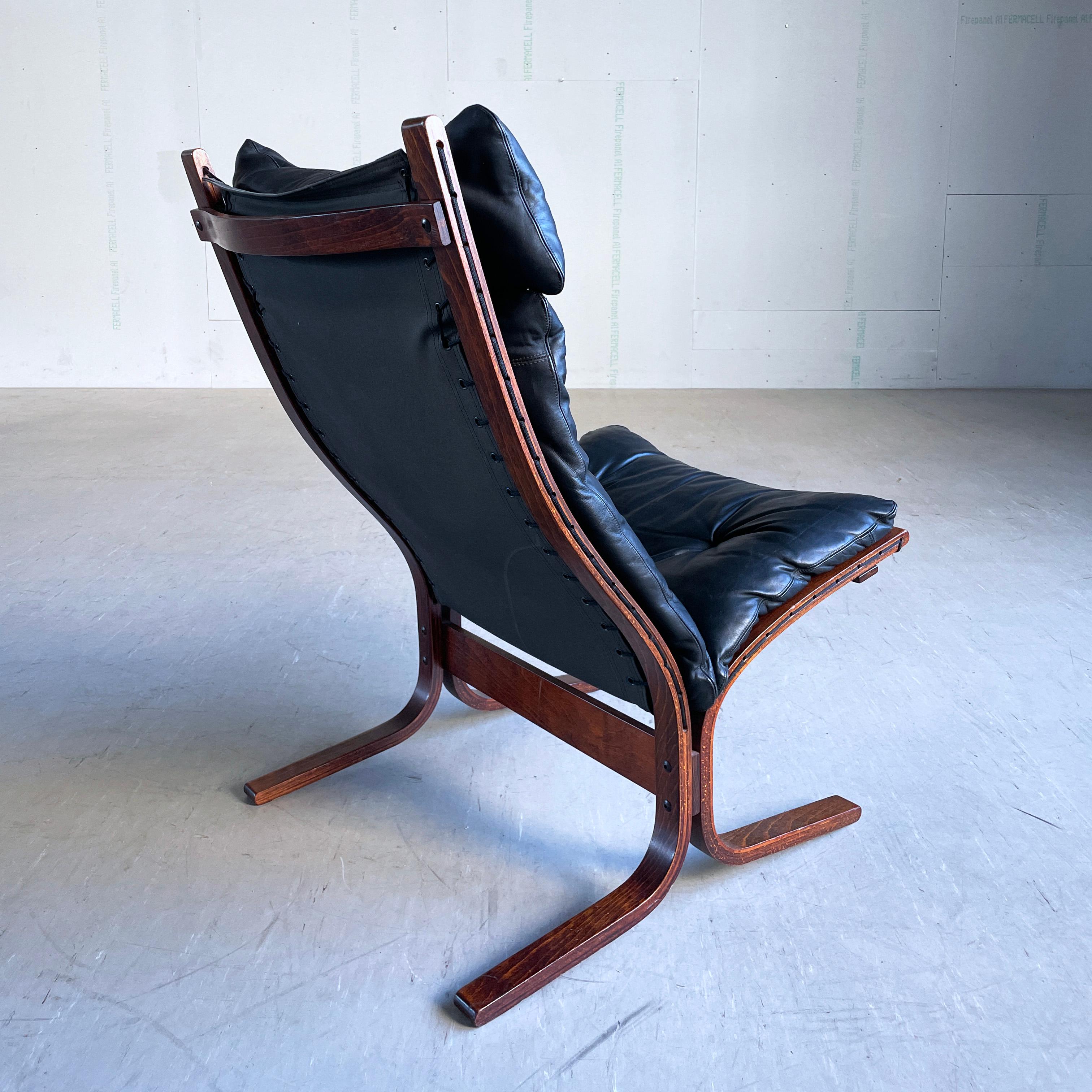20th Century Westnova 'Siesta' Leather Lounge Chair - Ingmar Relling