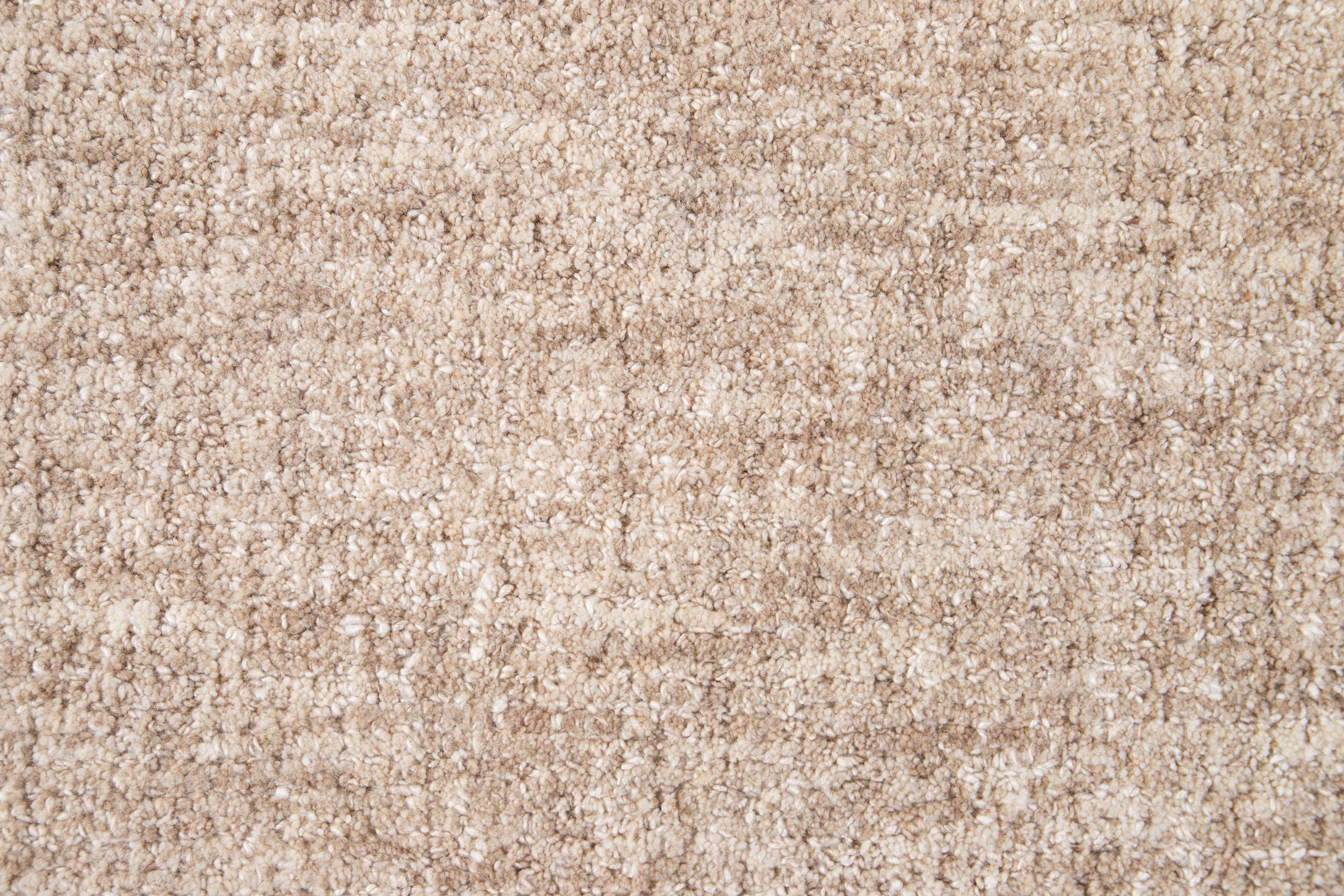 Hand-Knotted Westport Collection Handwoven Wool Custom Contemporary Rug For Sale