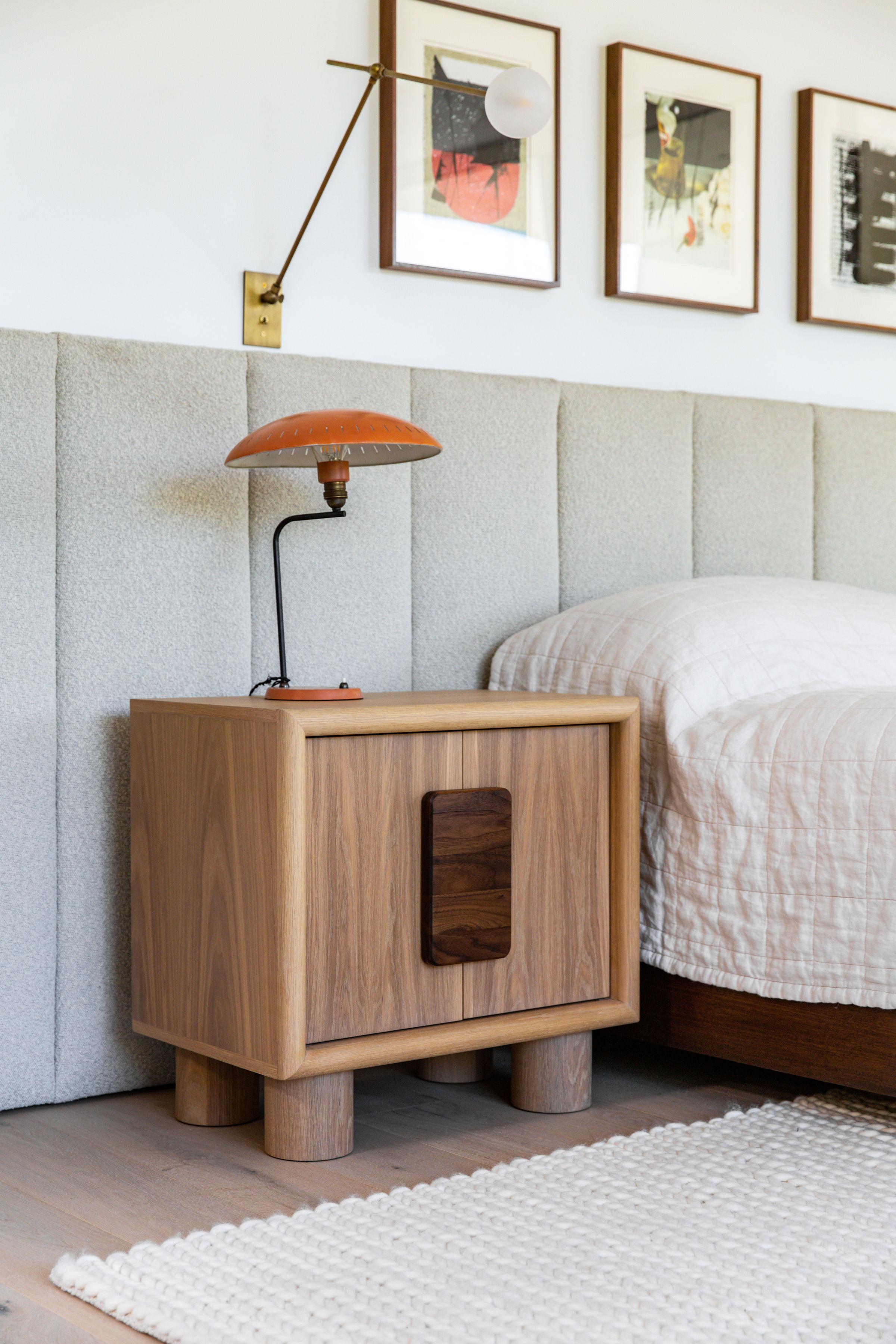 Westridge Nightstand in White Oak In New Condition For Sale In Hermosa Beach, CA