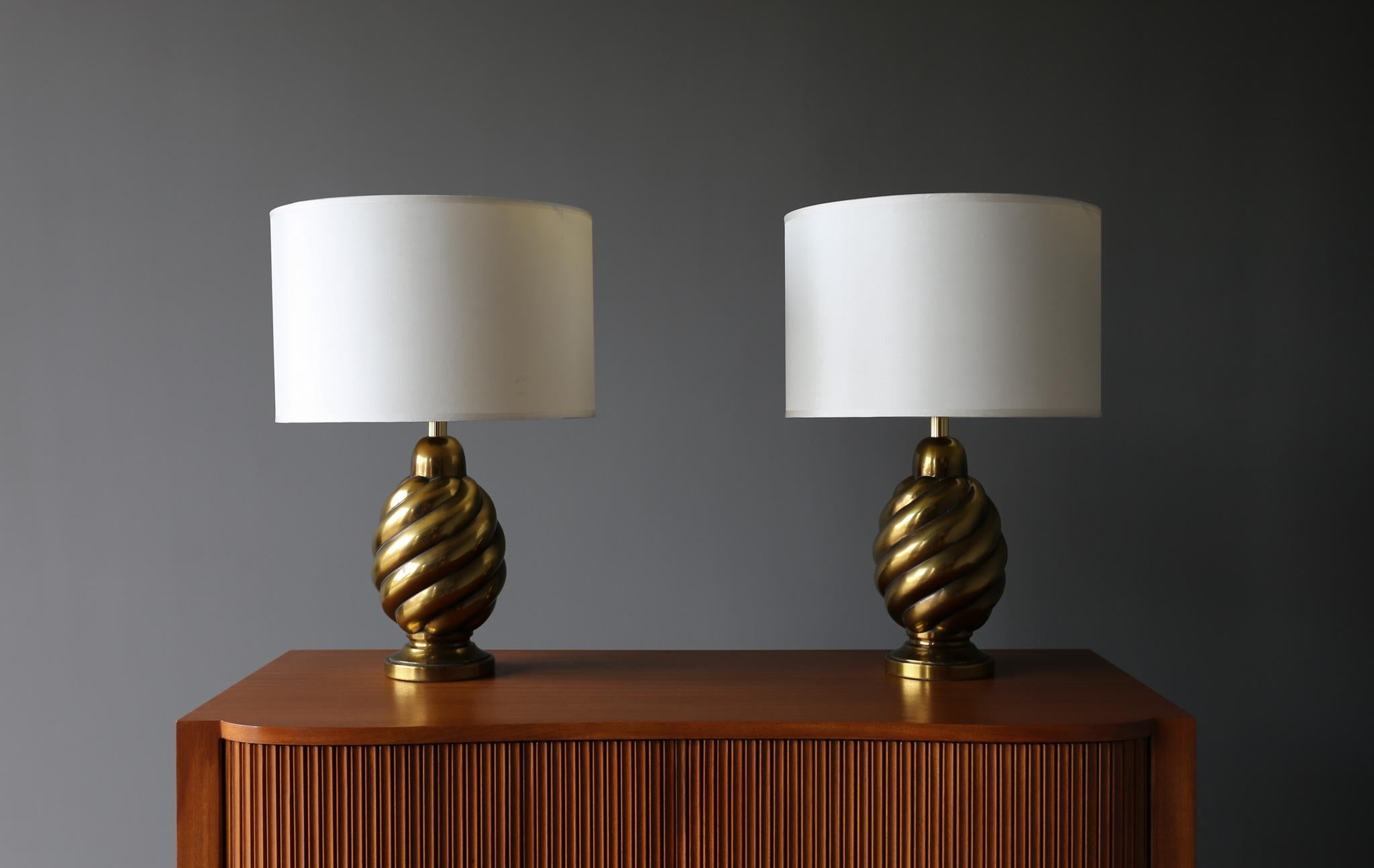Westwood Industries Aged Brass Lamps, United States, c.1970.  

Measures: 
18