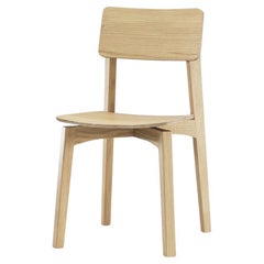 Silla de madera de roble ERICEIRA de BRUNO MARQUES