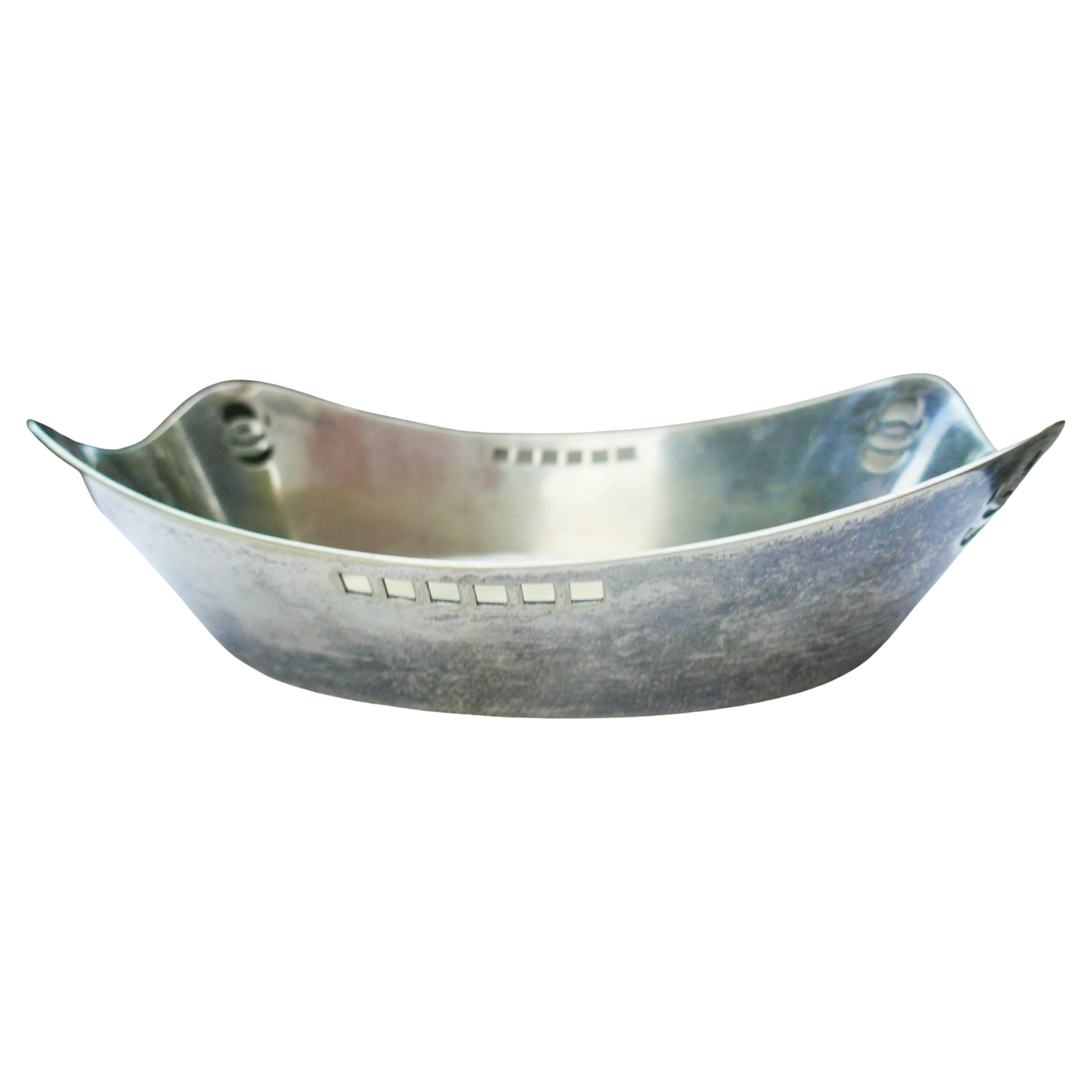 Alpaca W&G silver-plated alpaca bowl attributed to Kolo Moser or Adolf Loos For Sale
