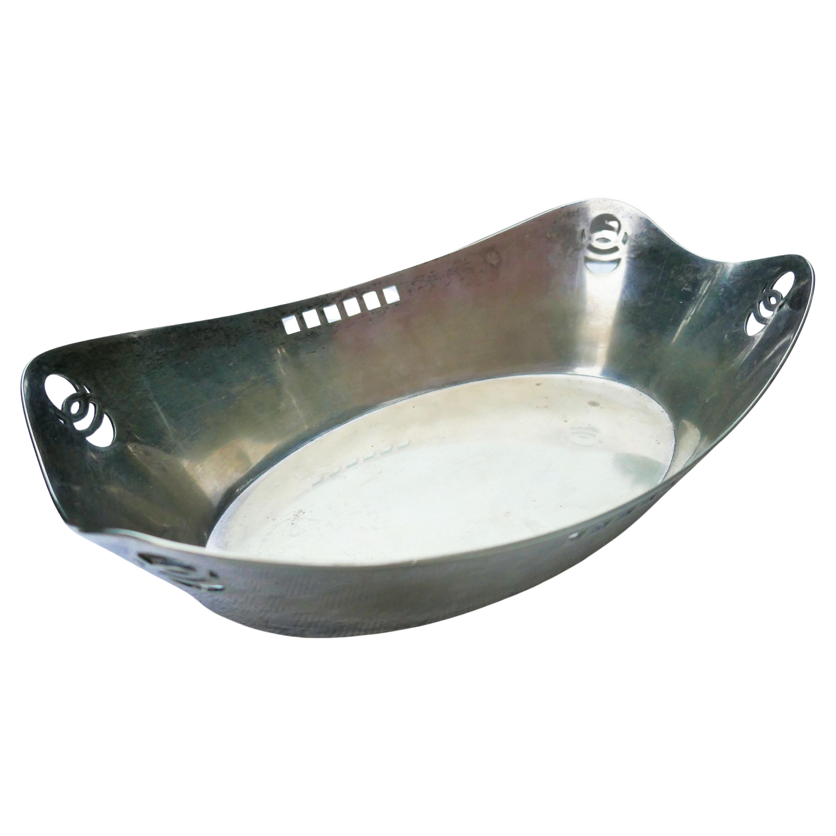 W&G silver-plated alpaca bowl attributed to Kolo Moser or Adolf Loos For Sale
