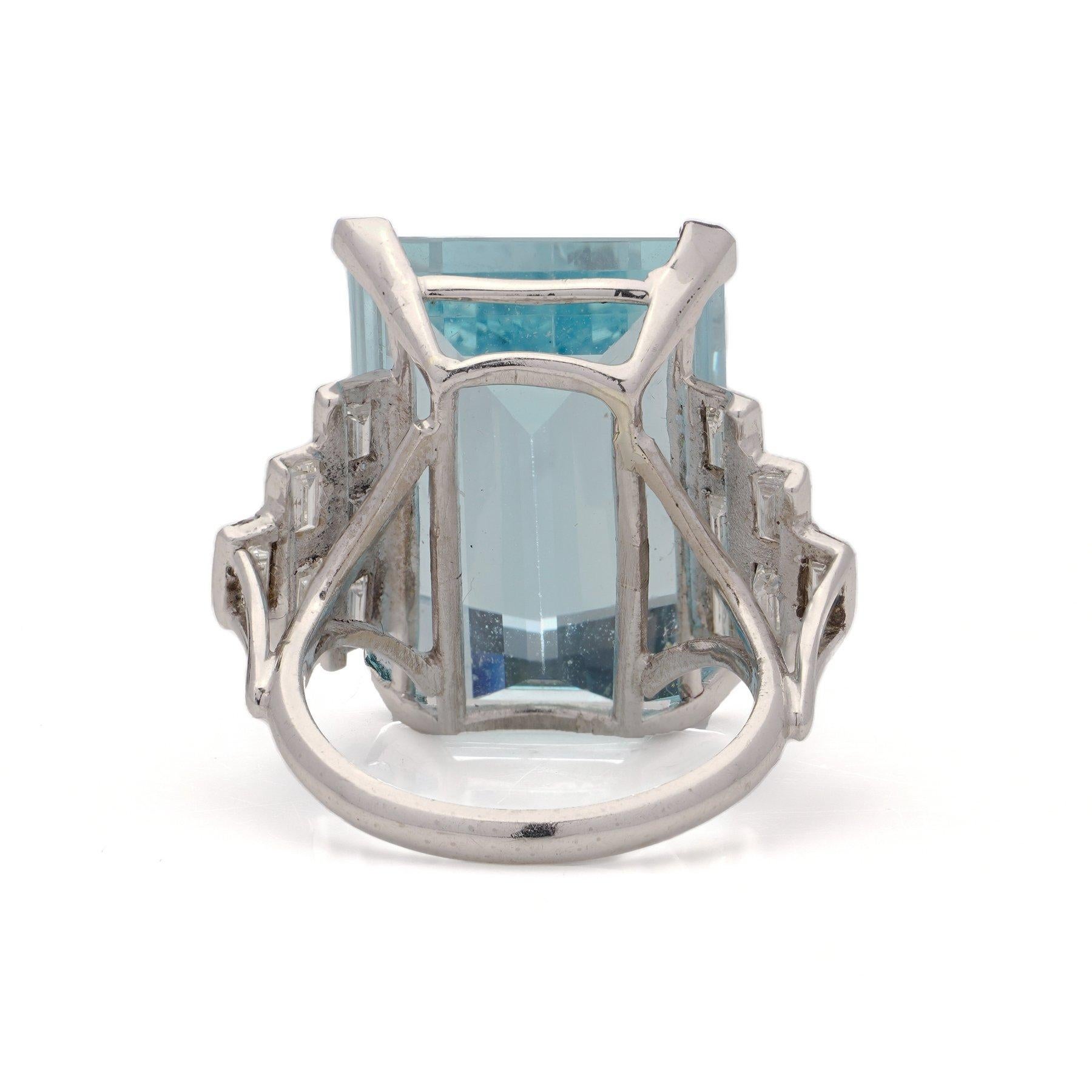 WGI Certified 23.60 cts. Step-Cut Aquamarine and Diamond Ring For Sale 5