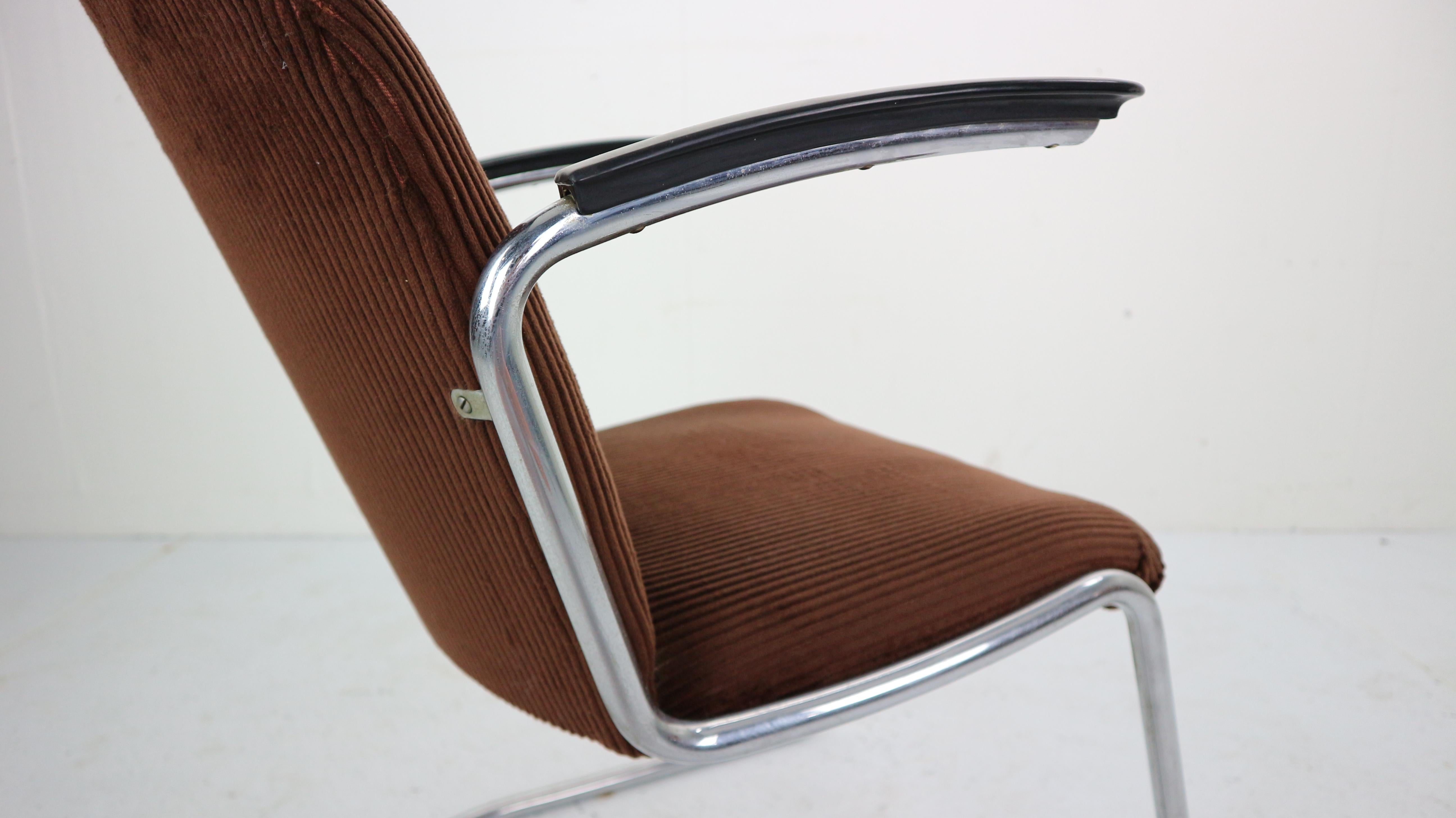 W.H. Gispen by Gispen Culemborg, M-413 Easy Lounge Chair, Dutch Design, 1953 6