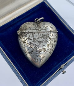 WH Haseler Sterling Silver Heart Locket Pendant Match Holder Striker Vinaigrette