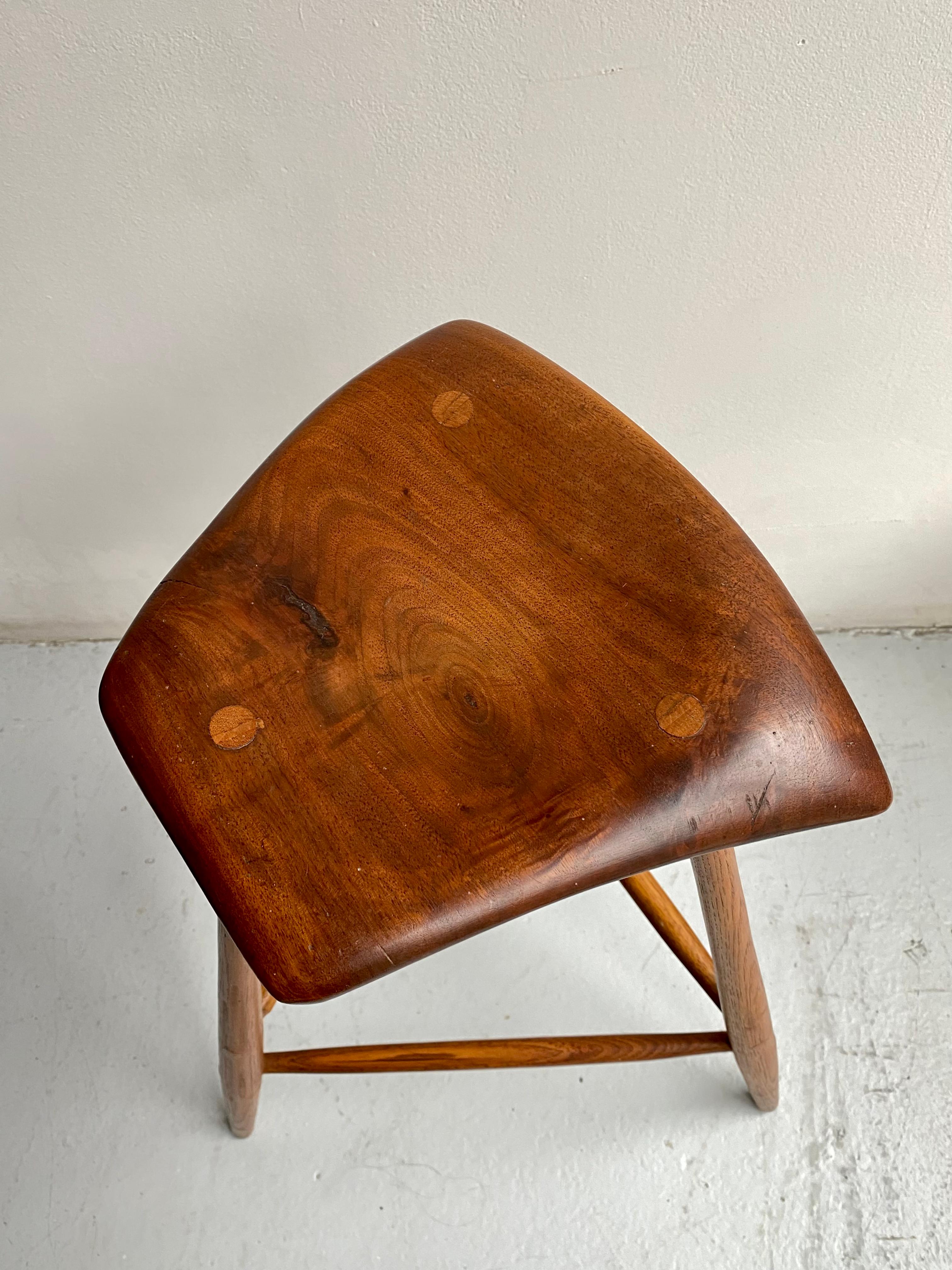 20ième siècle Tabouret de forme libre Wharton Esherick, 1958 en vente