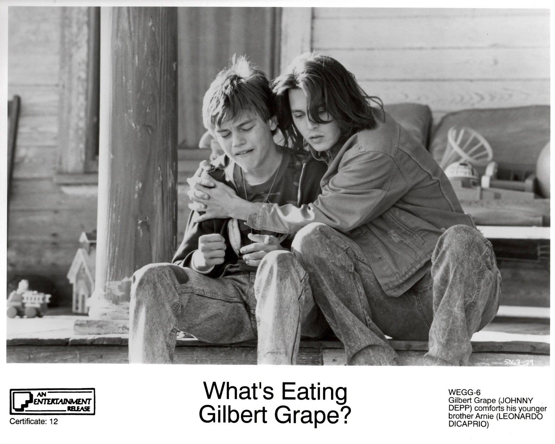 Papier What's Eating Gilbert Grape 1993 Publicity Film Movie Press Still Framed en vente