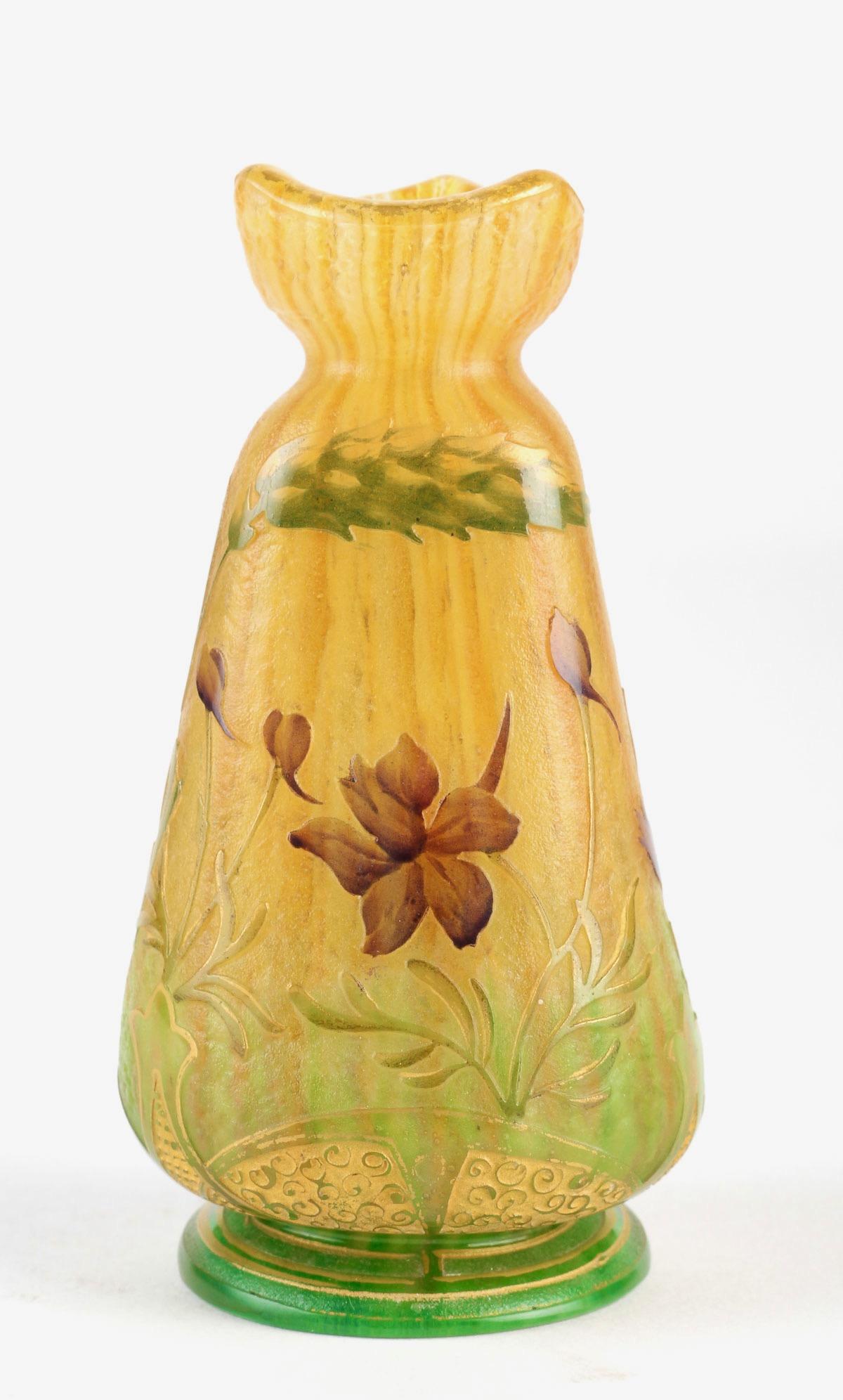 Art nouveau Boucles d'oreilles et poppies  Vase en verre Daum Nancy, vers 1898 en vente
