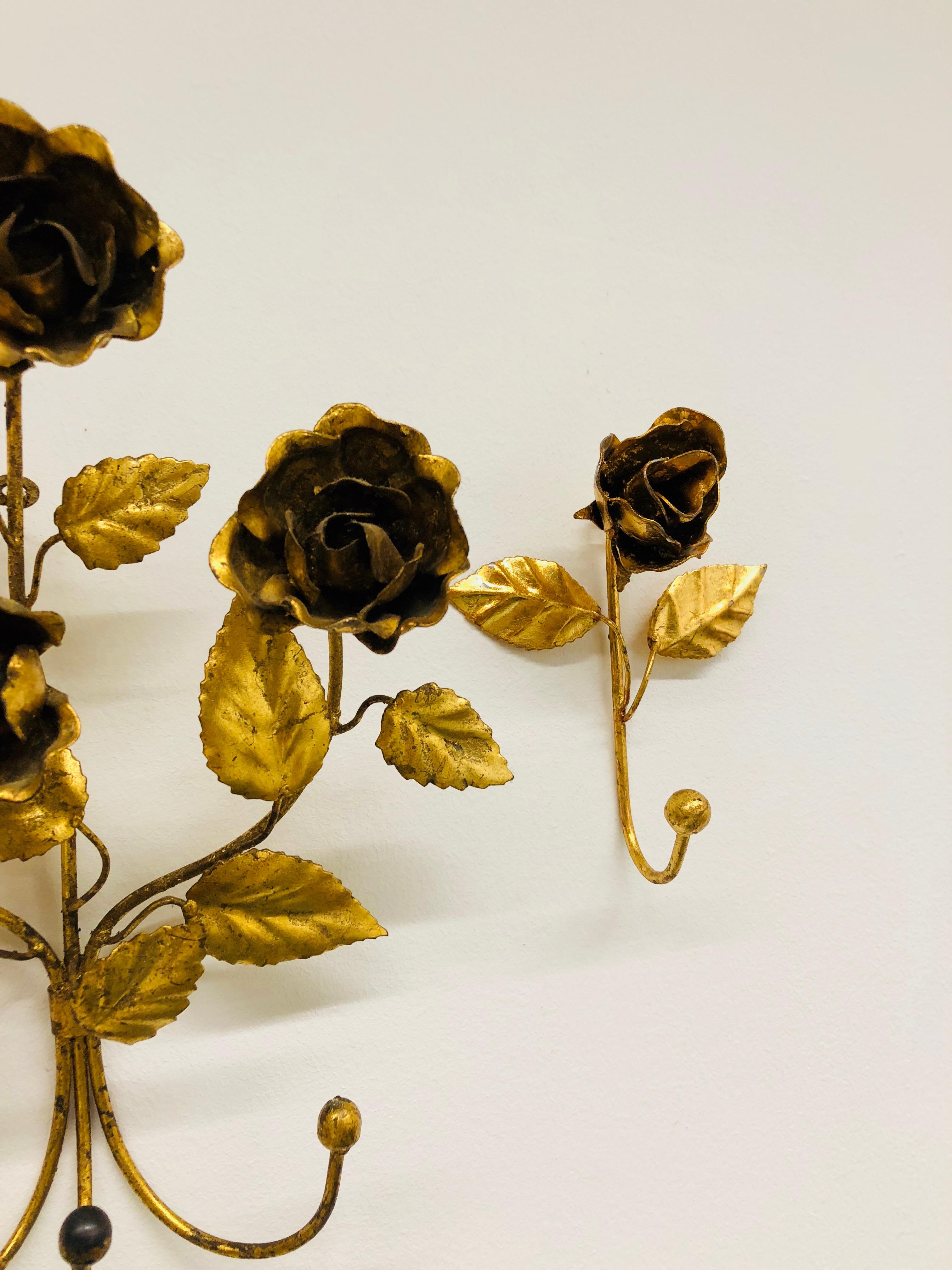 Italian Florentine Gold Gilt Metal Rose Coat Hook Set Toleware Tole, 1950s 4