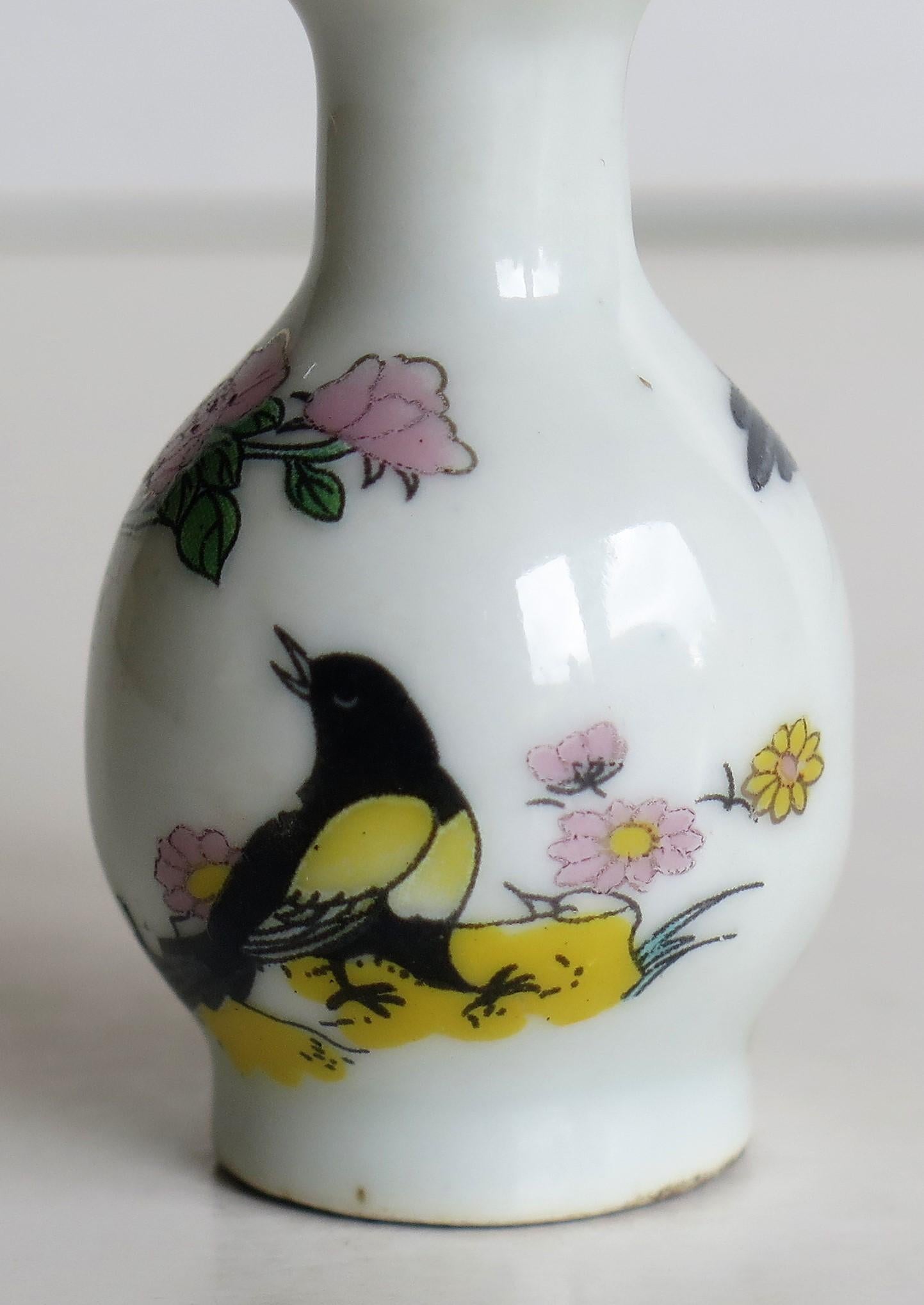 Chinese Porcelain Snuff Bottle, Hand-Painted Birds and Flowers, circa 1930 9