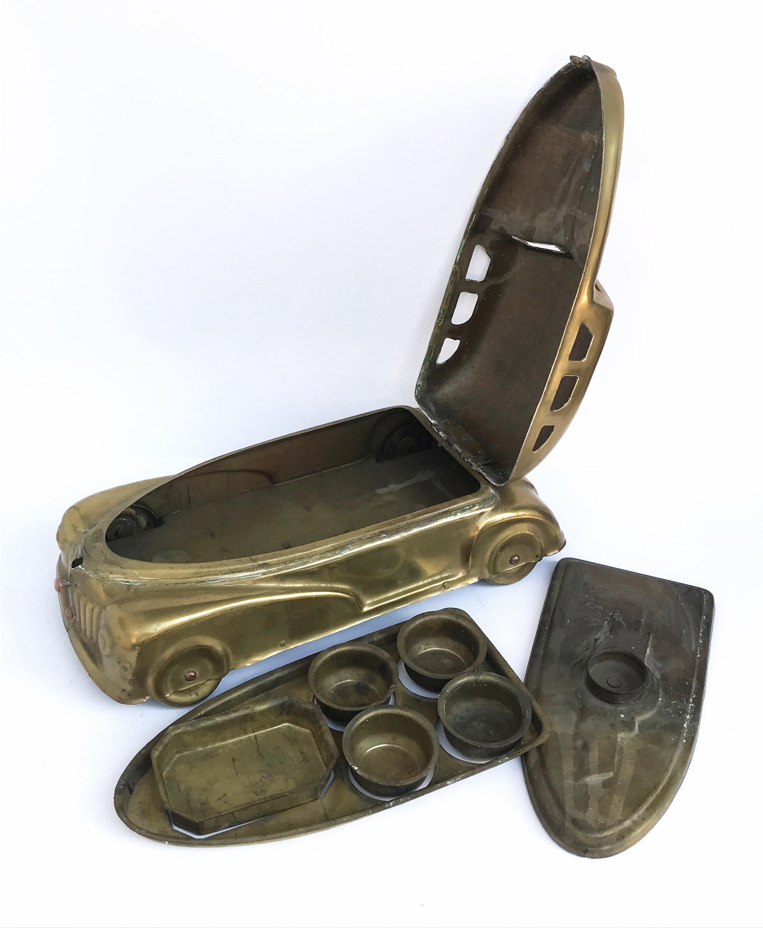 Betel Motor Car Art Deco Brass Box, Collectible Toy, Children's Paint Set, 1930s For Sale 8