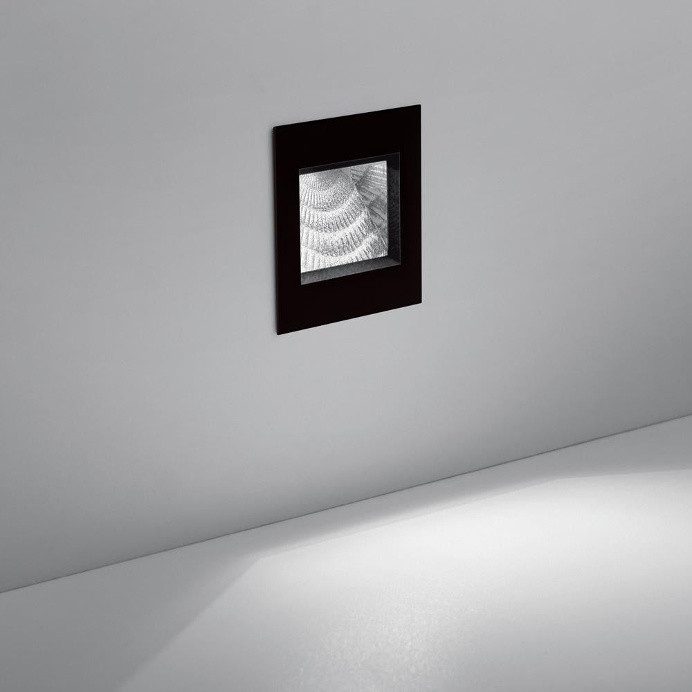 Aria is a modern wall recessed mounted luminaire with direct light emission from high-performance LEDs. Available in two sizes, in white or grey, Aria is a functional ambient light source when placed in any residential or commercial interior or