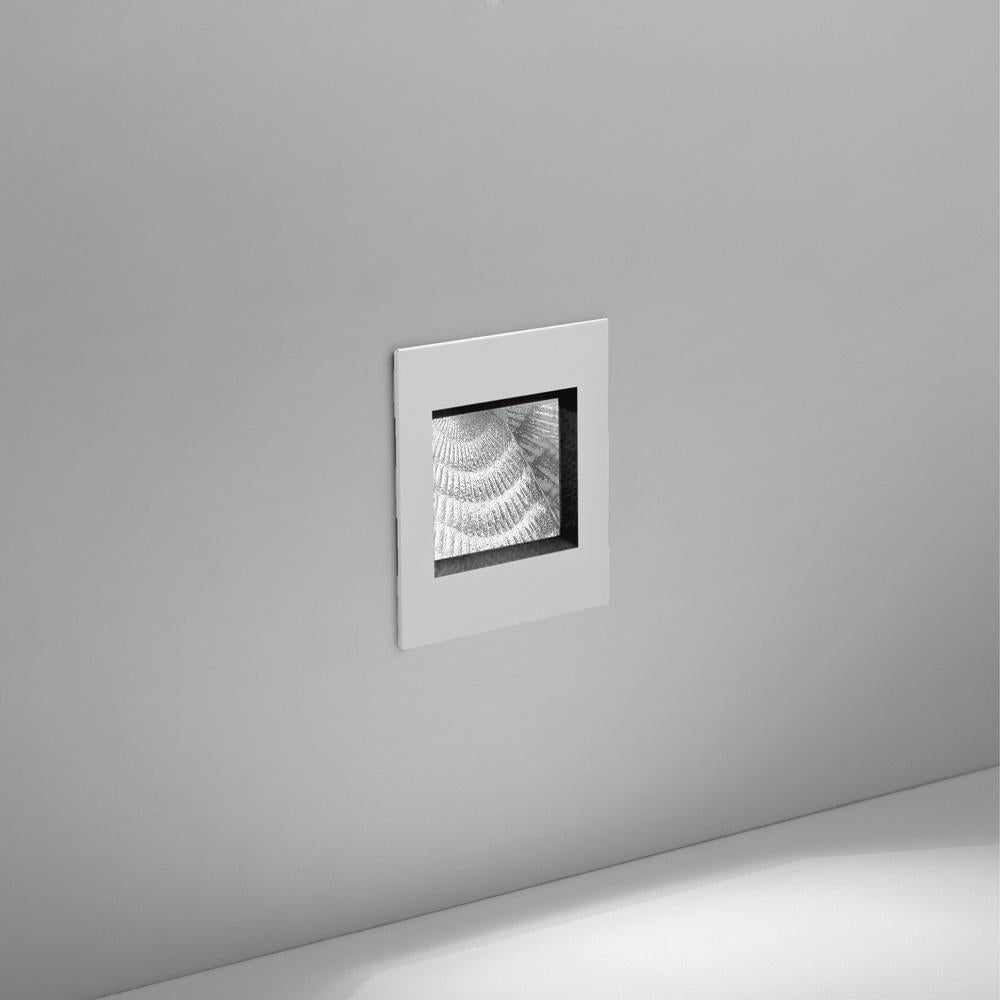 Aria is a modern wall recessed mounted luminaire with direct light emission from high-performance LEDs. Available in 2 sizes, in white or grey, Aria is a functional ambient light source when placed in any residential or commercial interior or