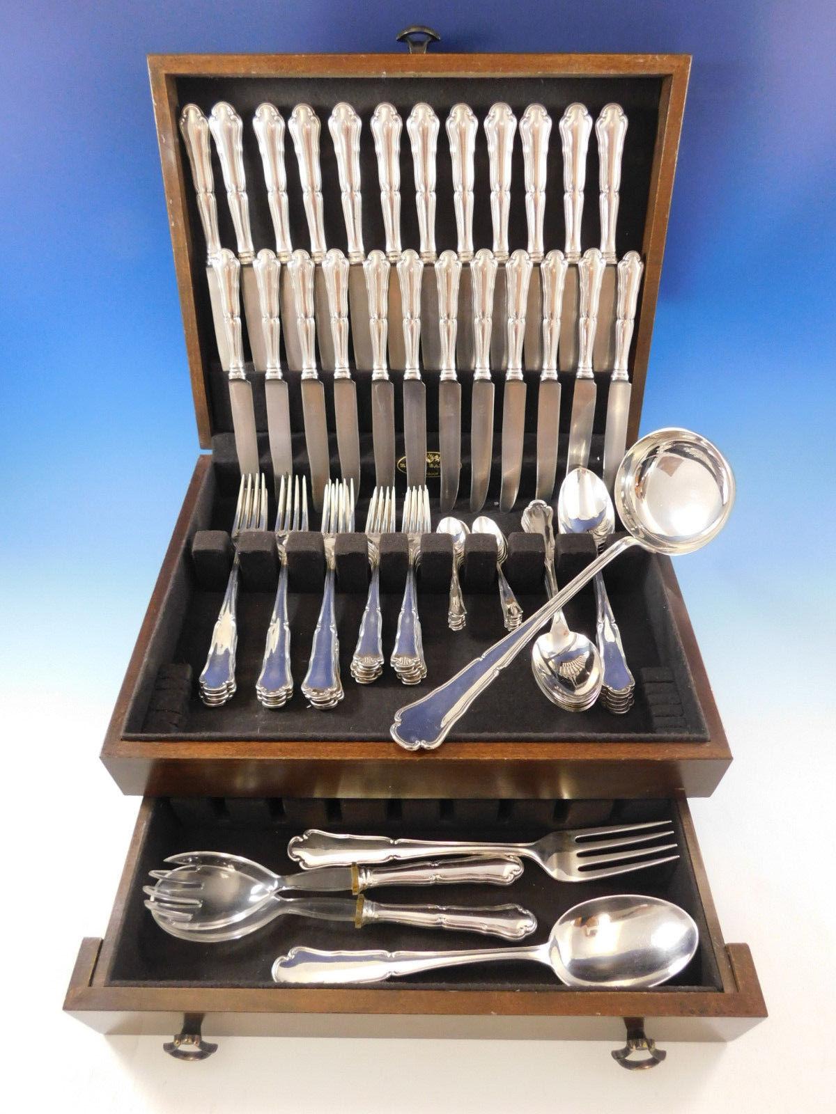 Gorgeous Savoy Italian Italy 800 sterling silver flatware set, 77 pieces. This set includes:

12 dinner size knives, 9 3/4