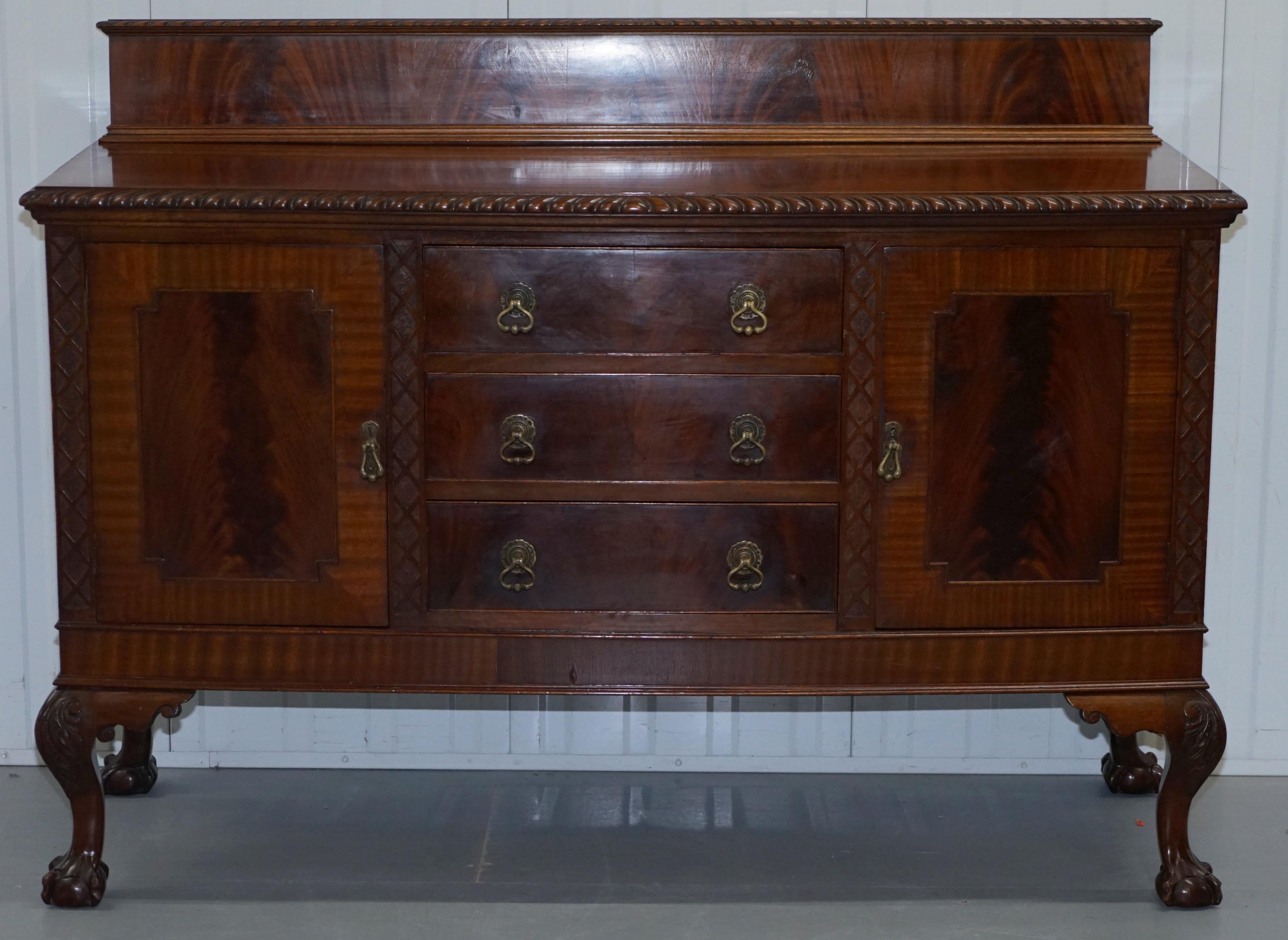 We are delighted to offer for sale this stunning solid flamed mahogany Georgian Irish style sideboard made in the mid-Victorian era with large hand carved claw and ball feet

This piece is very decorative and functional, its as mentioned in the