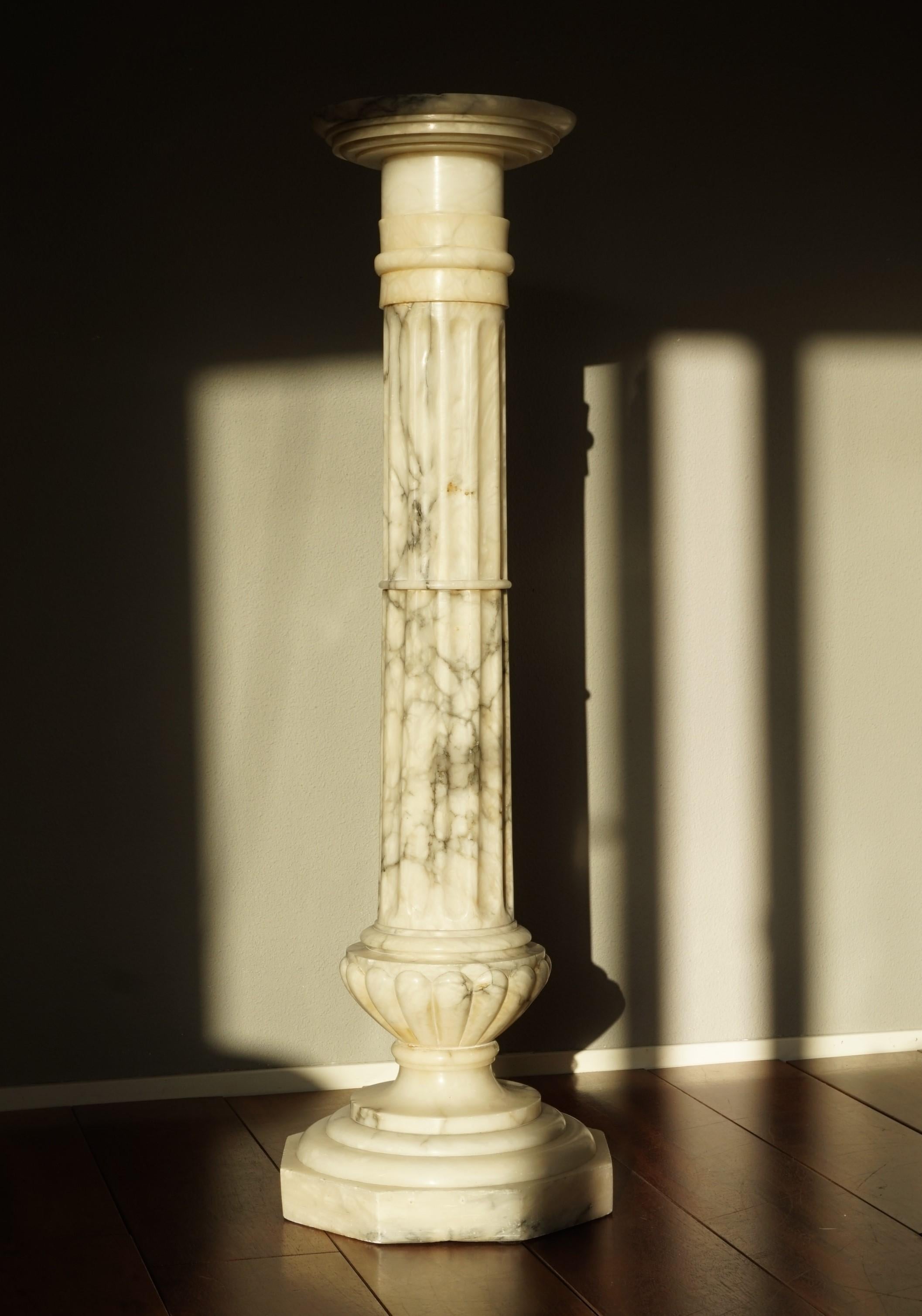 Large & Stunning Early 1900s Roman Classical Alabaster Column Pedestal Stand For Sale 8