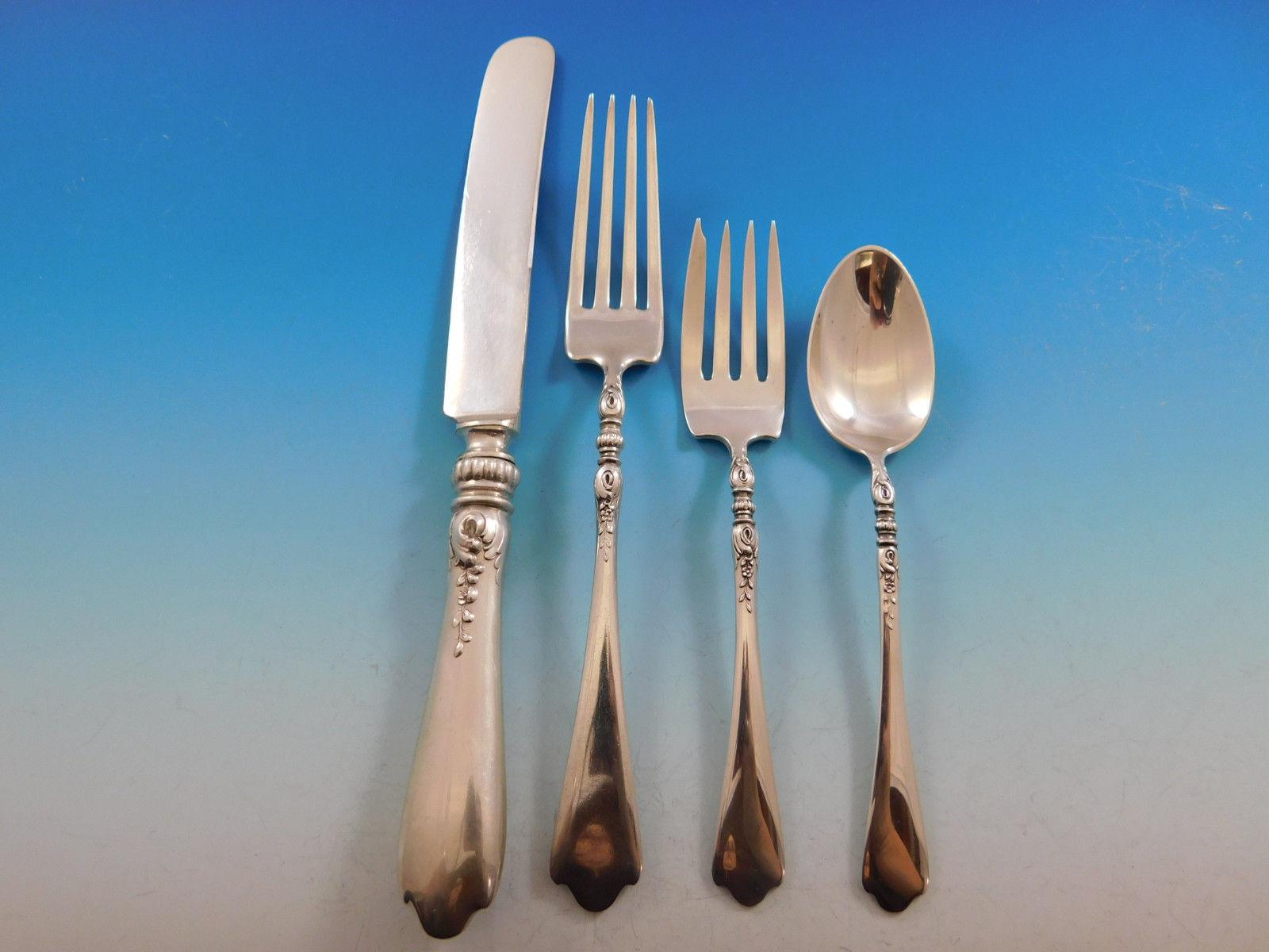 Nellie Custis by Lunt Sterling Silver Flatware Set for Six Service 36 Pieces In Excellent Condition In Big Bend, WI