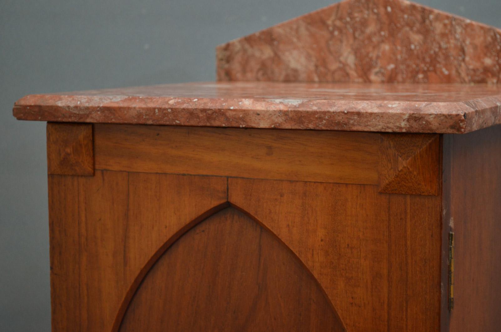 English Victorian Mahogany Bedside Cabinet For Sale