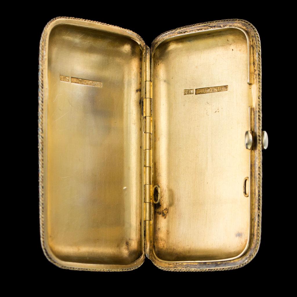 Antique Imperial Russian Solid Silver and Enamel Cigarette Case, circa 1890 In Good Condition In Royal Tunbridge Wells, Kent