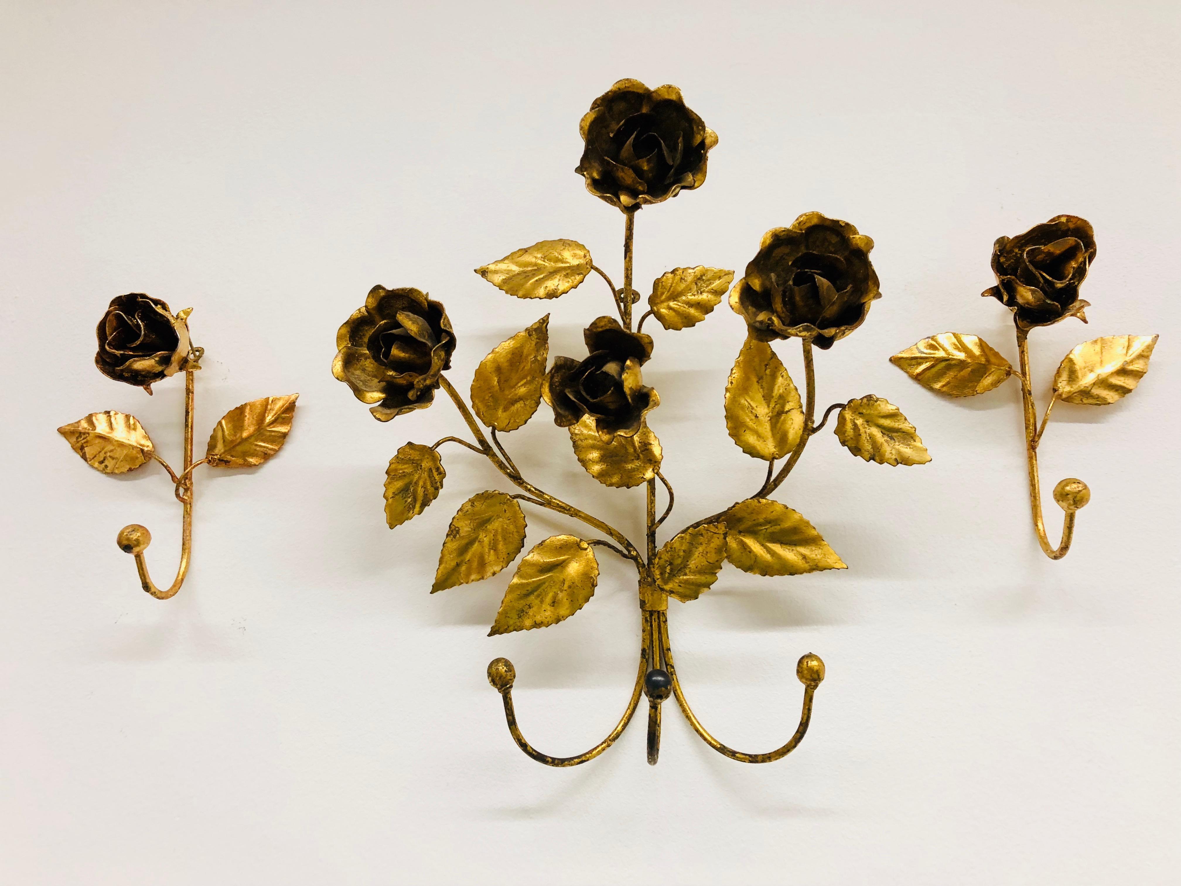 Hollywood Regency Italian Florentine Gold Gilt Metal Rose Coat Hook Set Toleware Tole, 1950s