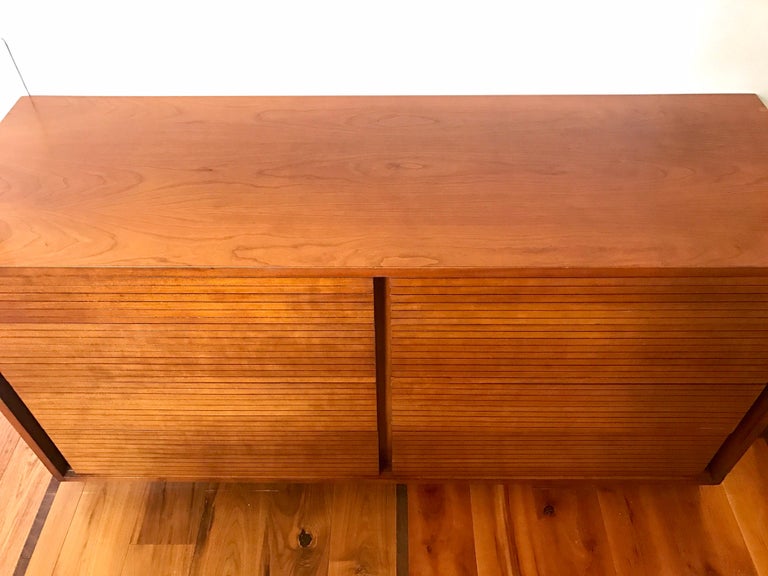 Mid Century Modern Heritage Henredon Dresser Chest Of Drawers At