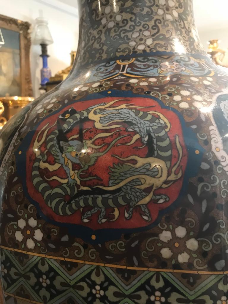 A Large Japanese Cloisonné Enamel Baluster Vase, (Made in the Meiji Period) For Sale 2
