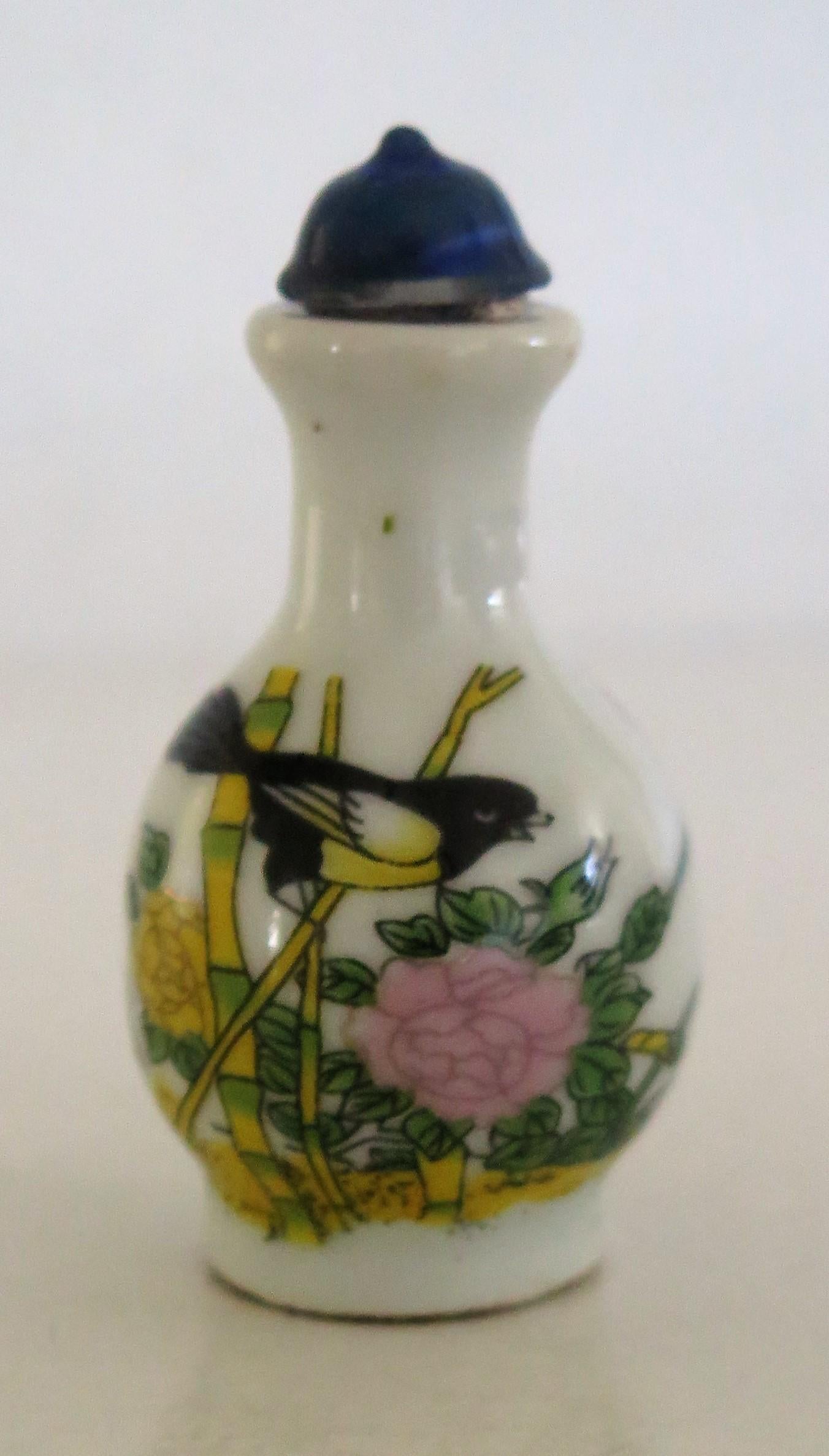 Chinese Porcelain Snuff Bottle, Hand-Painted Birds and Flowers, circa 1930 3