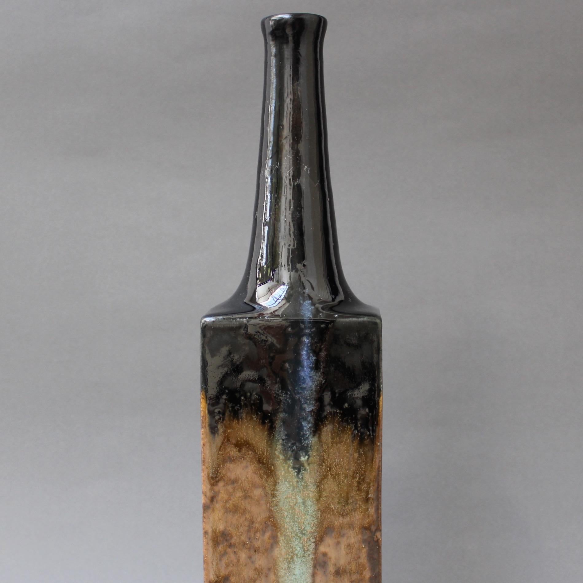 Black and Chocolate Brown Ceramic Bottle-Shaped Vase by Bruno Gambone, c. 1980s For Sale 3