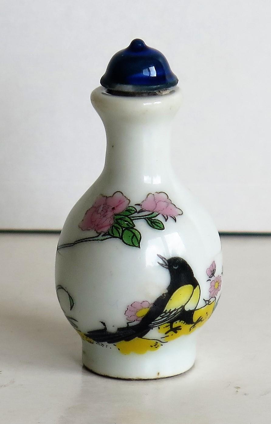 Chinese Porcelain Snuff Bottle, Hand-Painted Birds and Flowers, circa 1930 4